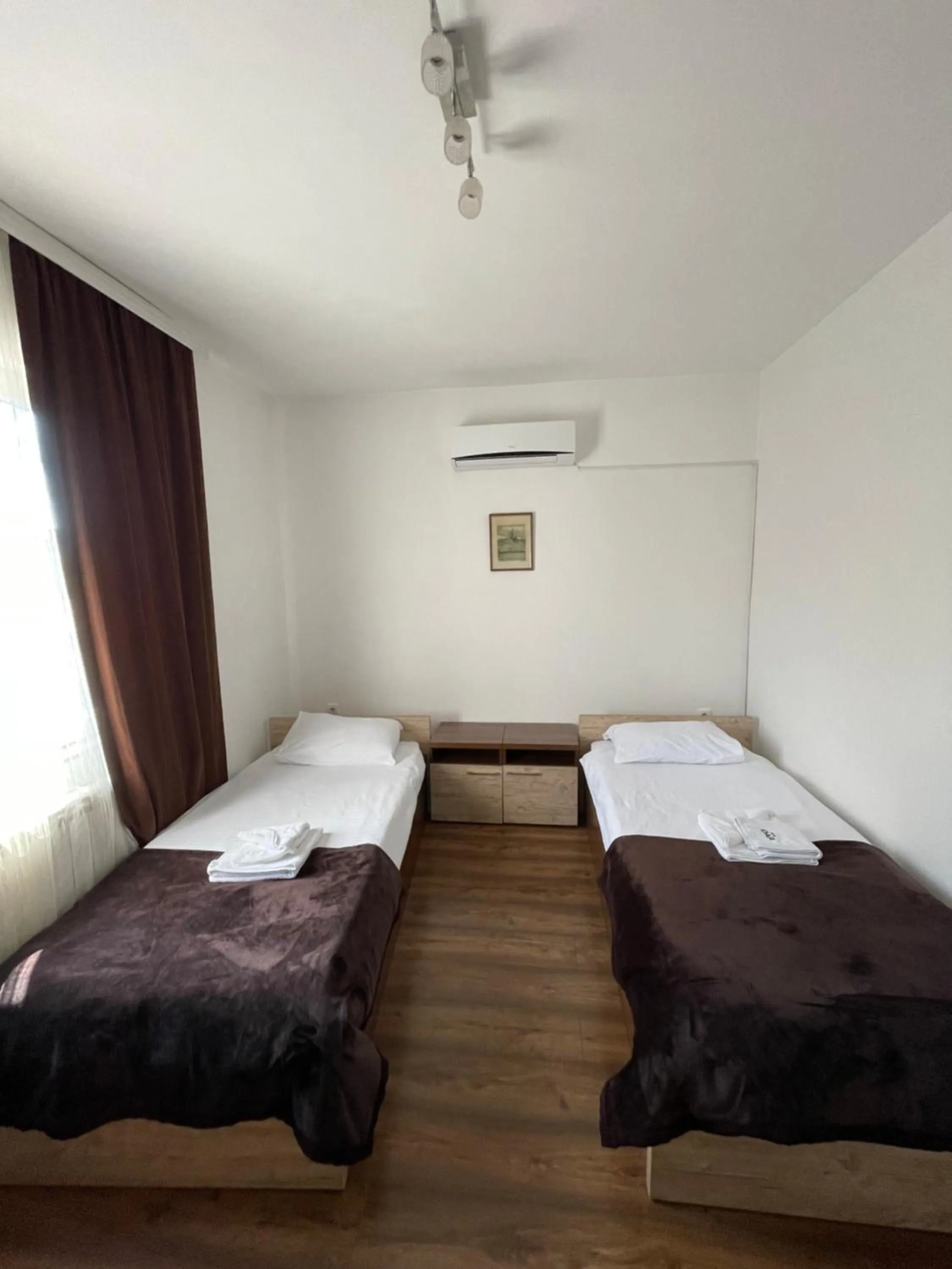 Bed in Motel & Restaurant Dar