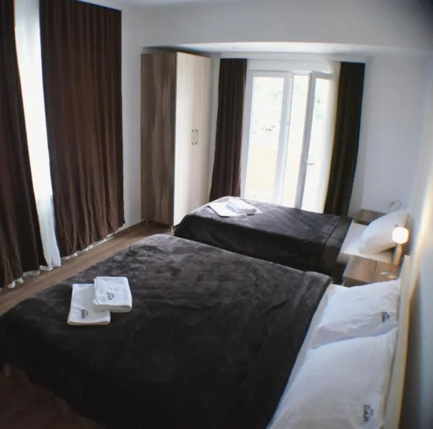 Bed in Motel & Restaurant Dar