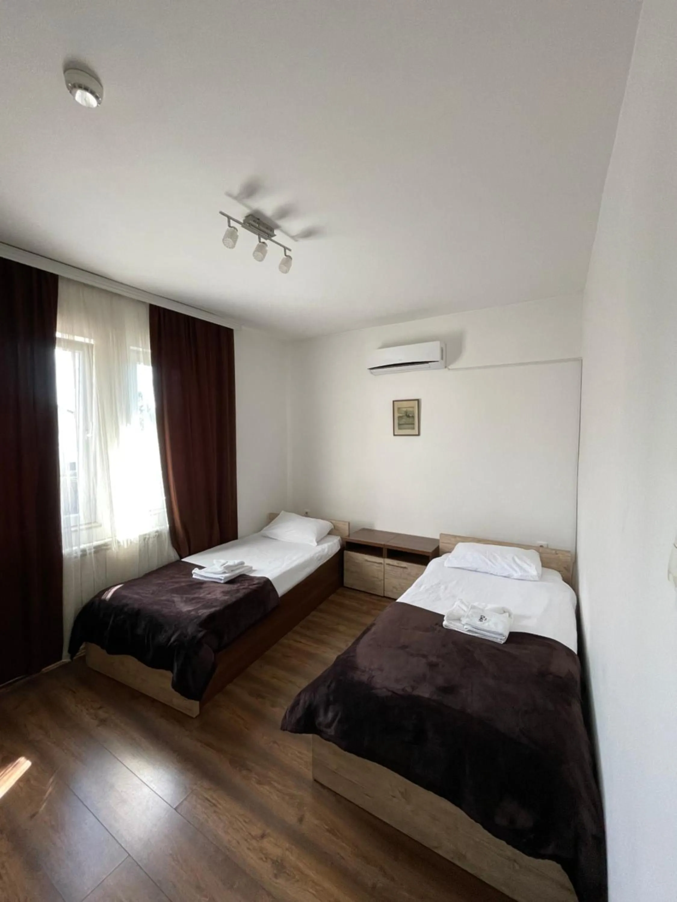 Bed in Motel & Restaurant Dar