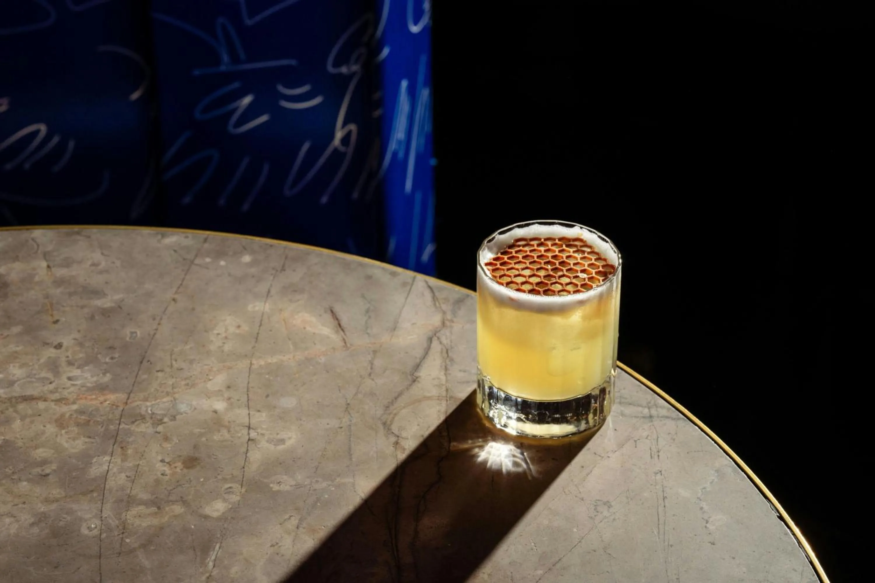 Restaurant/places to eat in W London