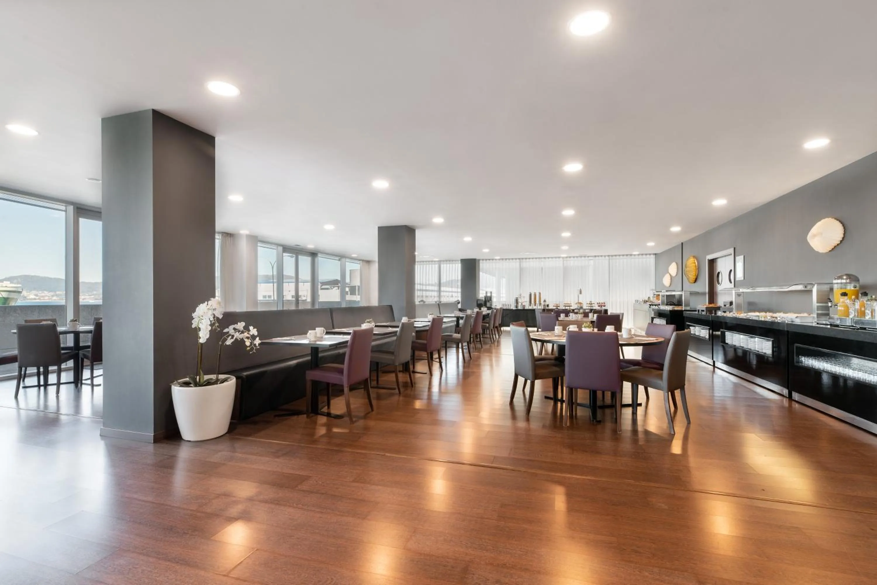 Restaurant/places to eat in Eurostars Mar de Vigo