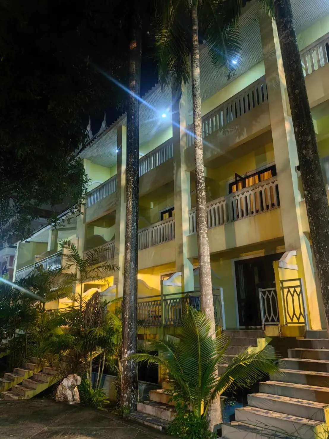 Swimming pool in MW Krabi Beach Resort - Ao Nang - SHA Extra Plus