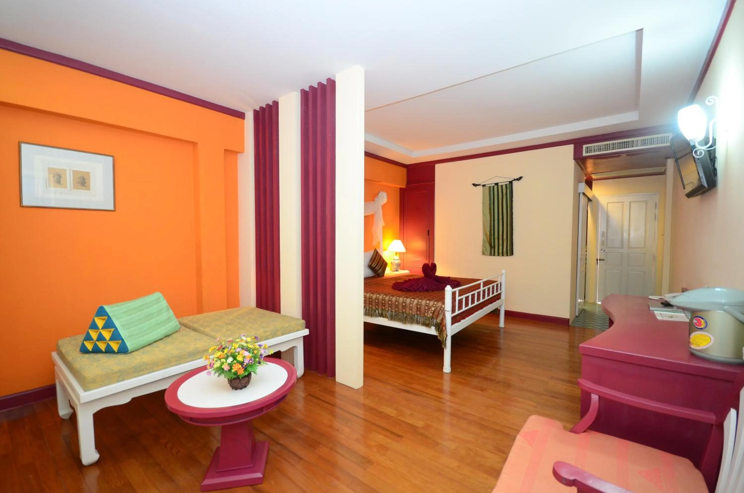 Bed in MW Krabi Beach Resort - Ao Nang - SHA Extra Plus