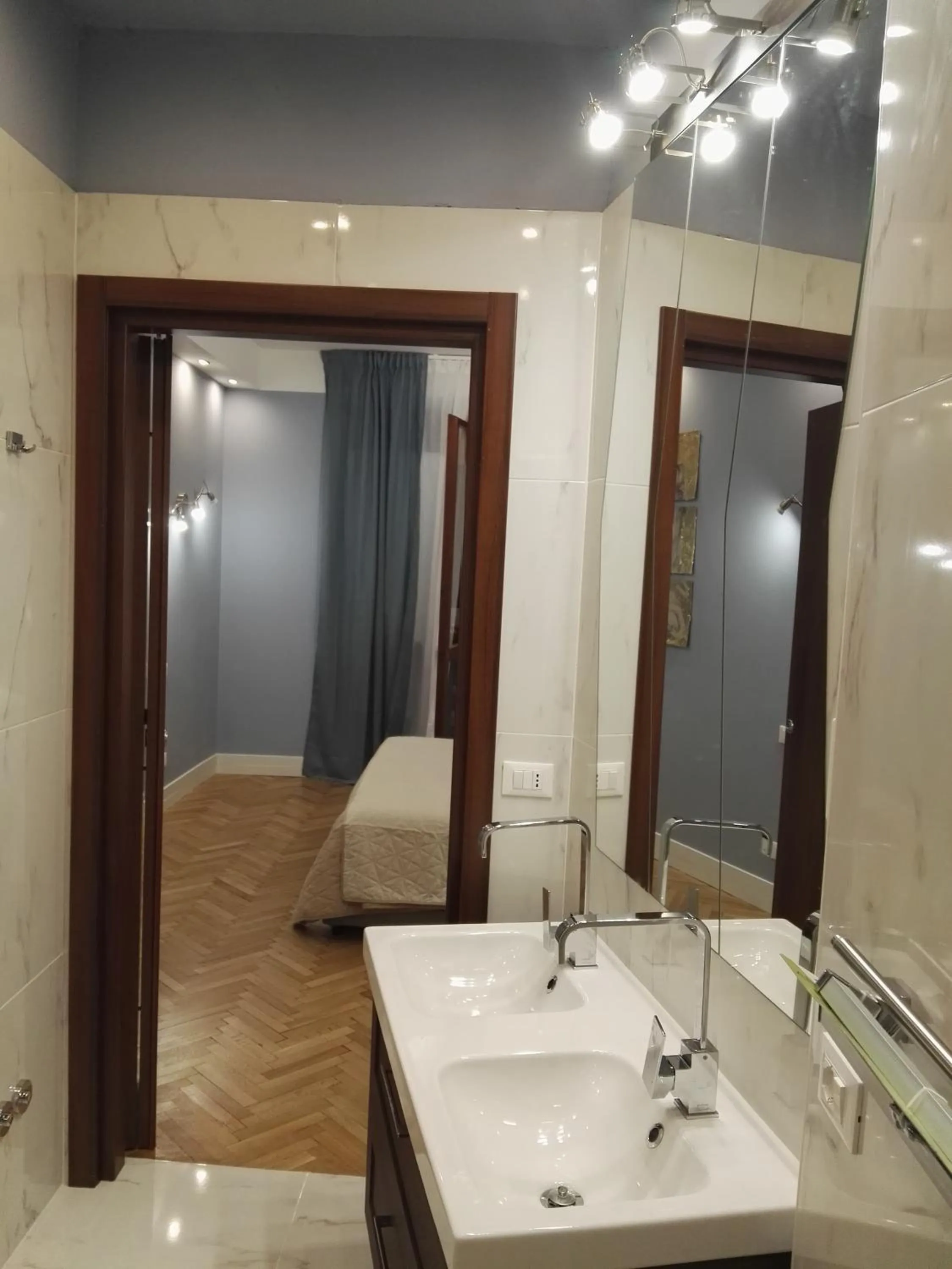 Bathroom in B&B Pescara Centro Luxury Suite