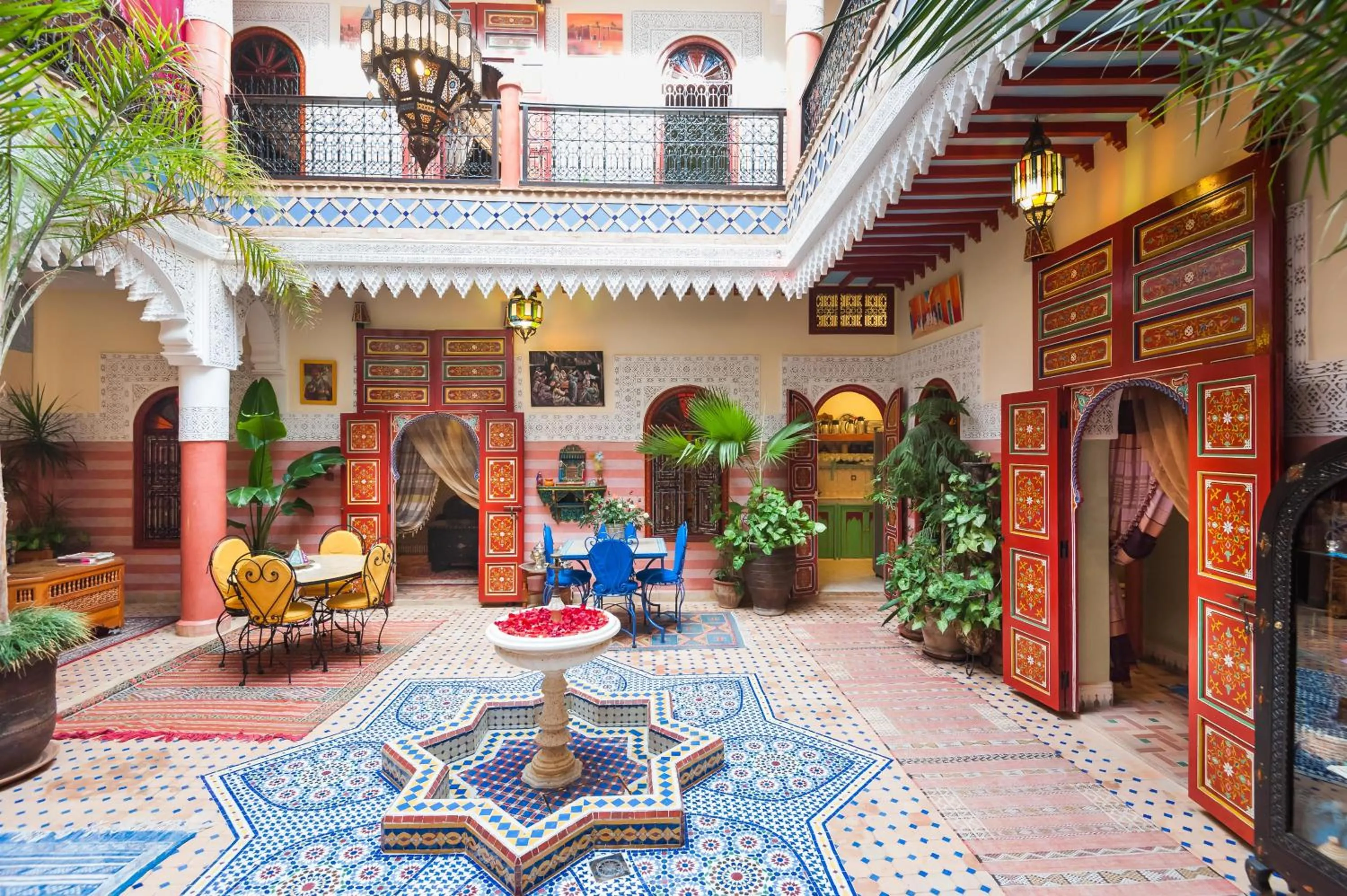 Patio in Riad bleu du Sud