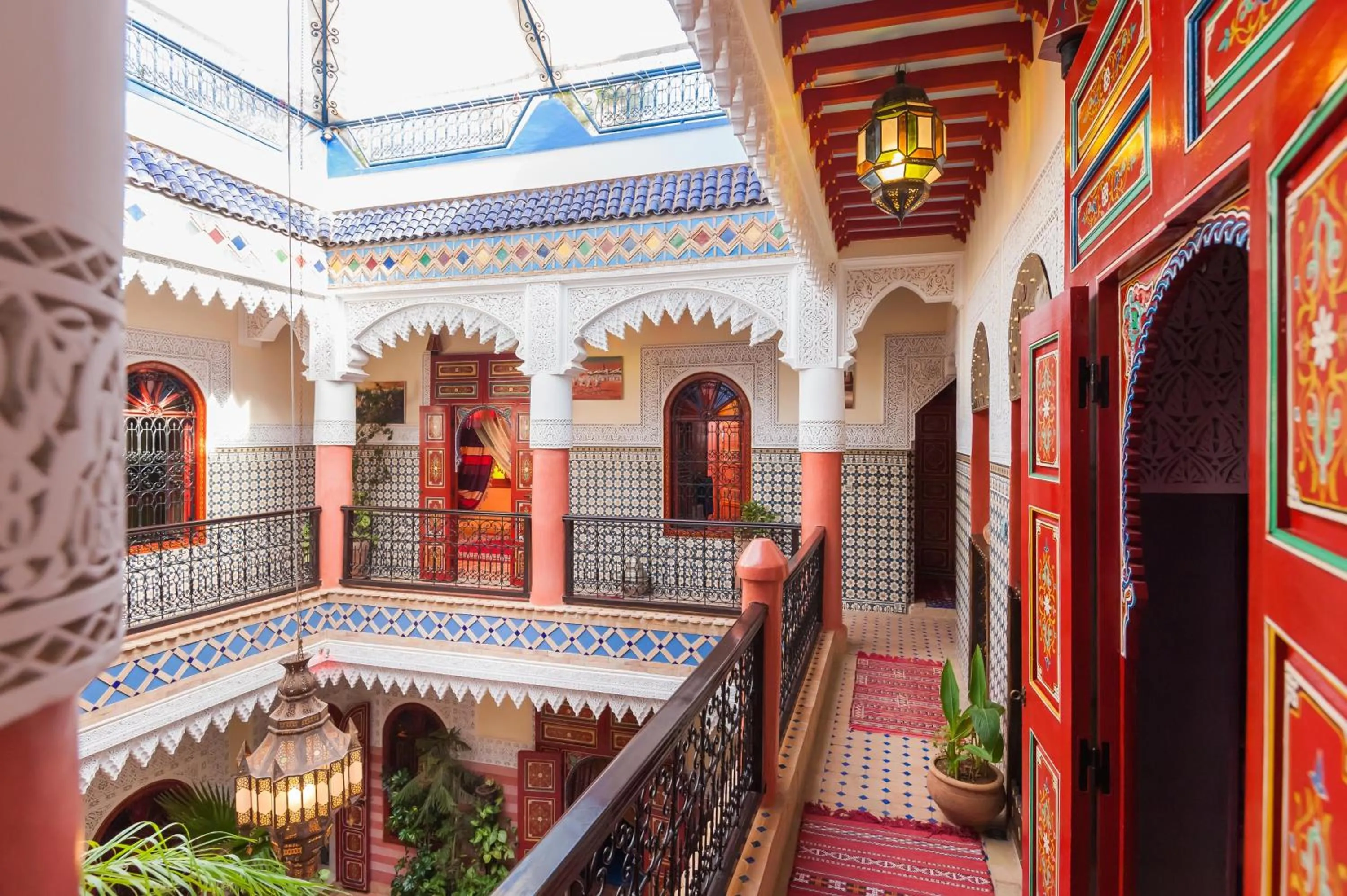 Patio in Riad bleu du Sud