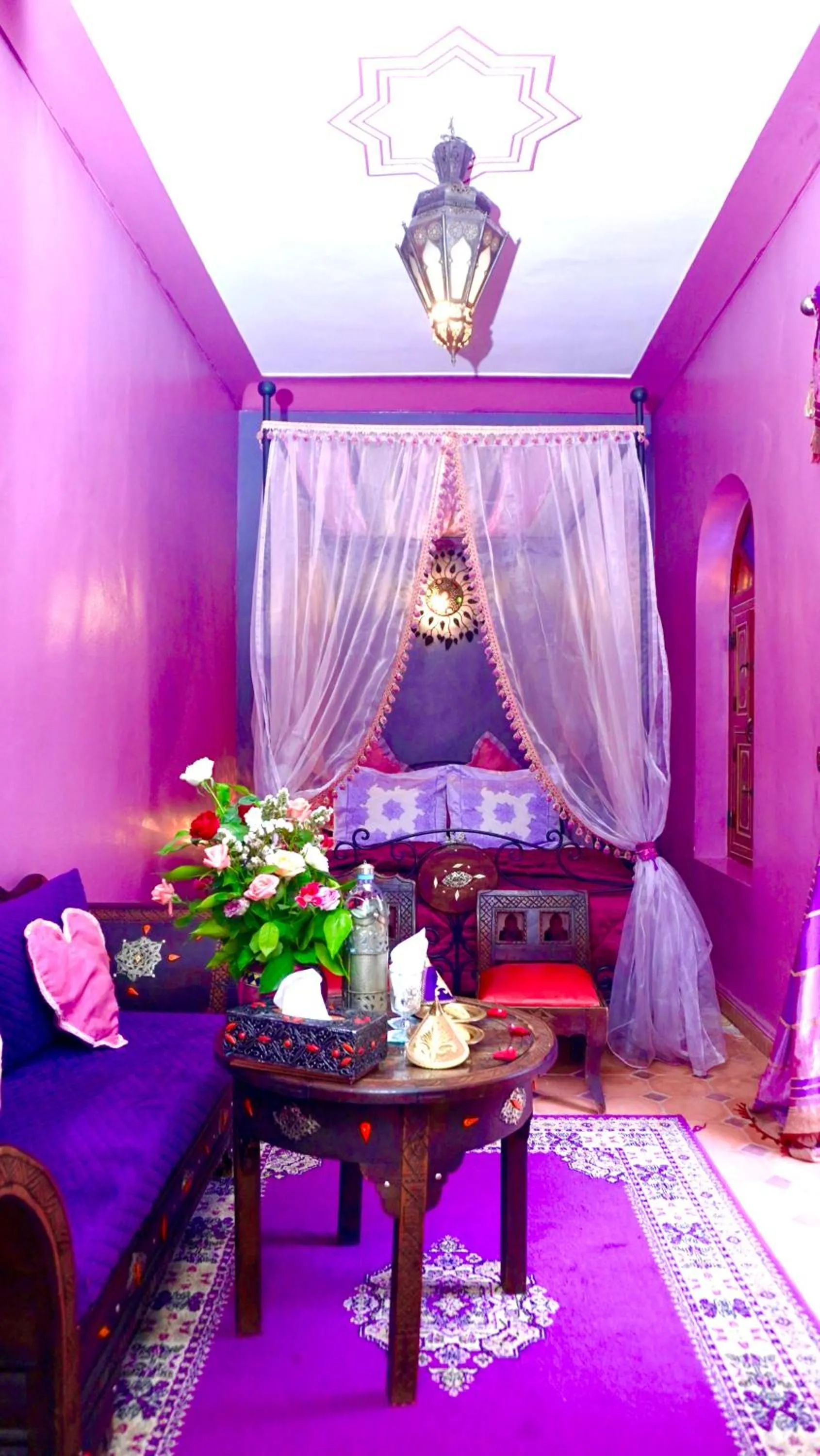 Bed in Riad bleu du Sud