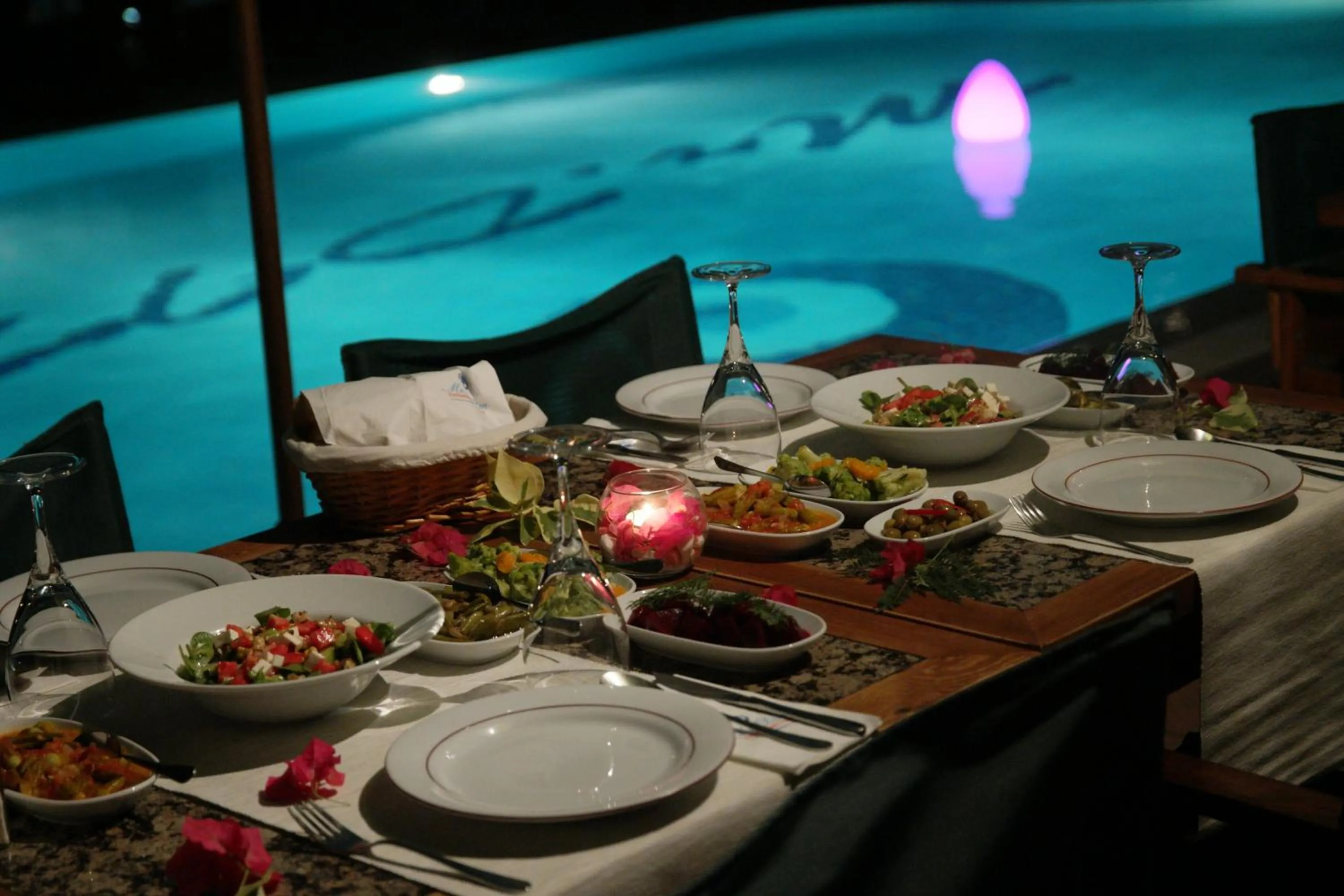 Pool view in Mr. Dim Exclusive Apart Hotel