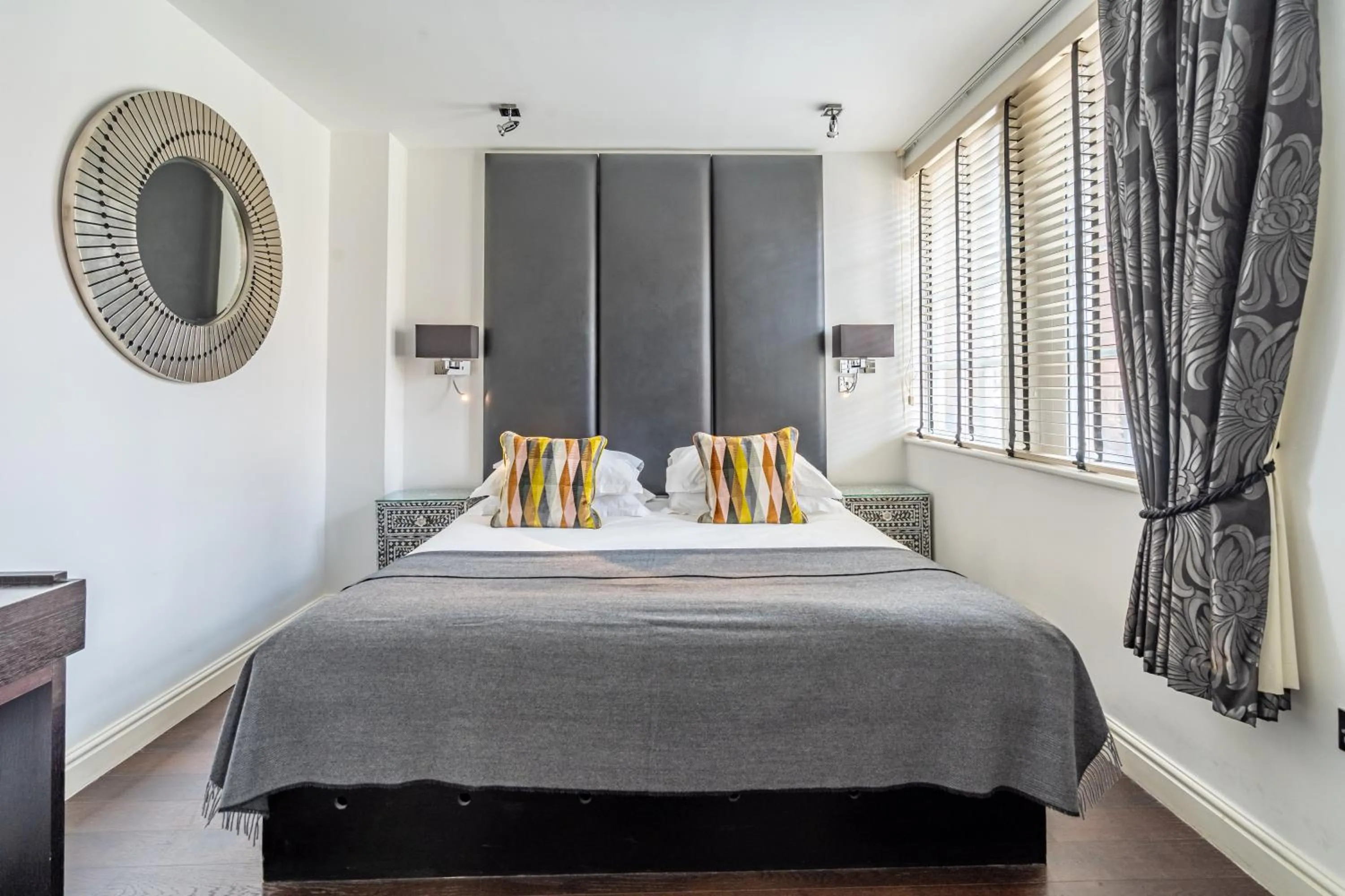 Bed in Strozzi Palace Suites by Mansley