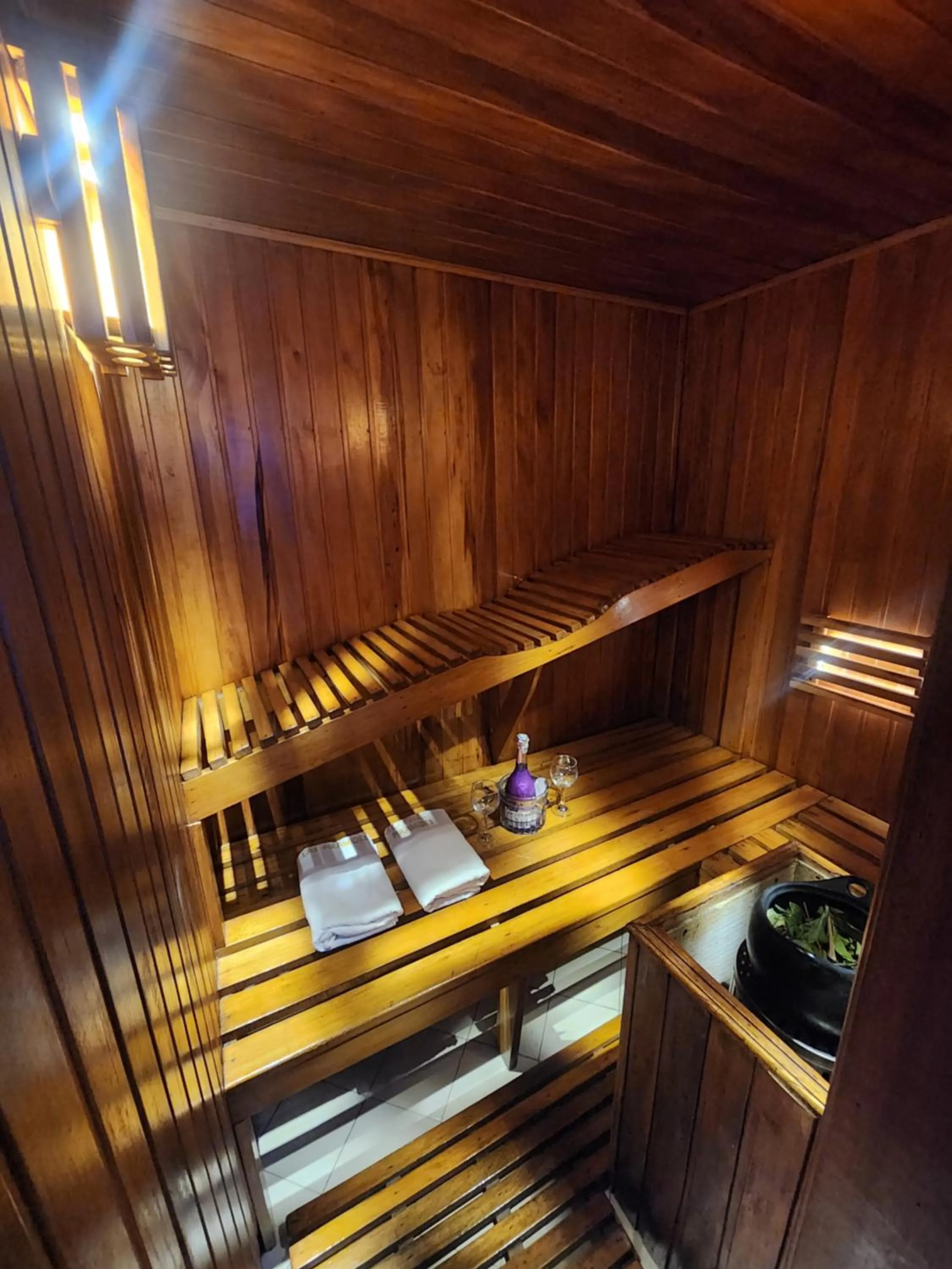 Motel Piramides De Cristal