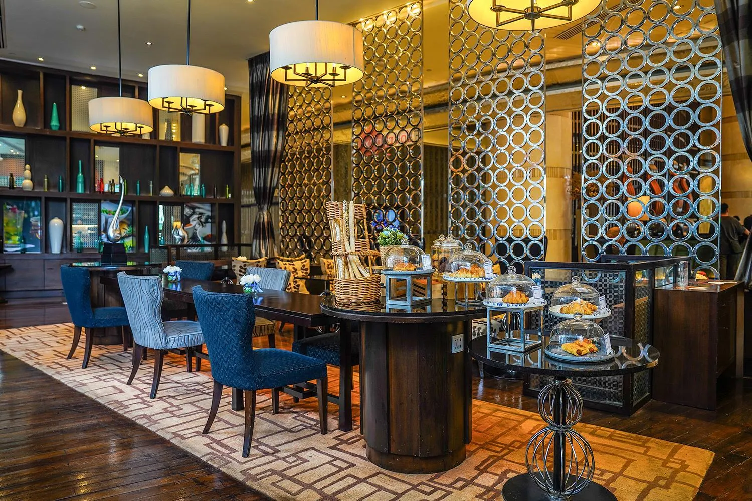 Restaurant/places to eat in Pullman Bangkok Grande Sukhumvit