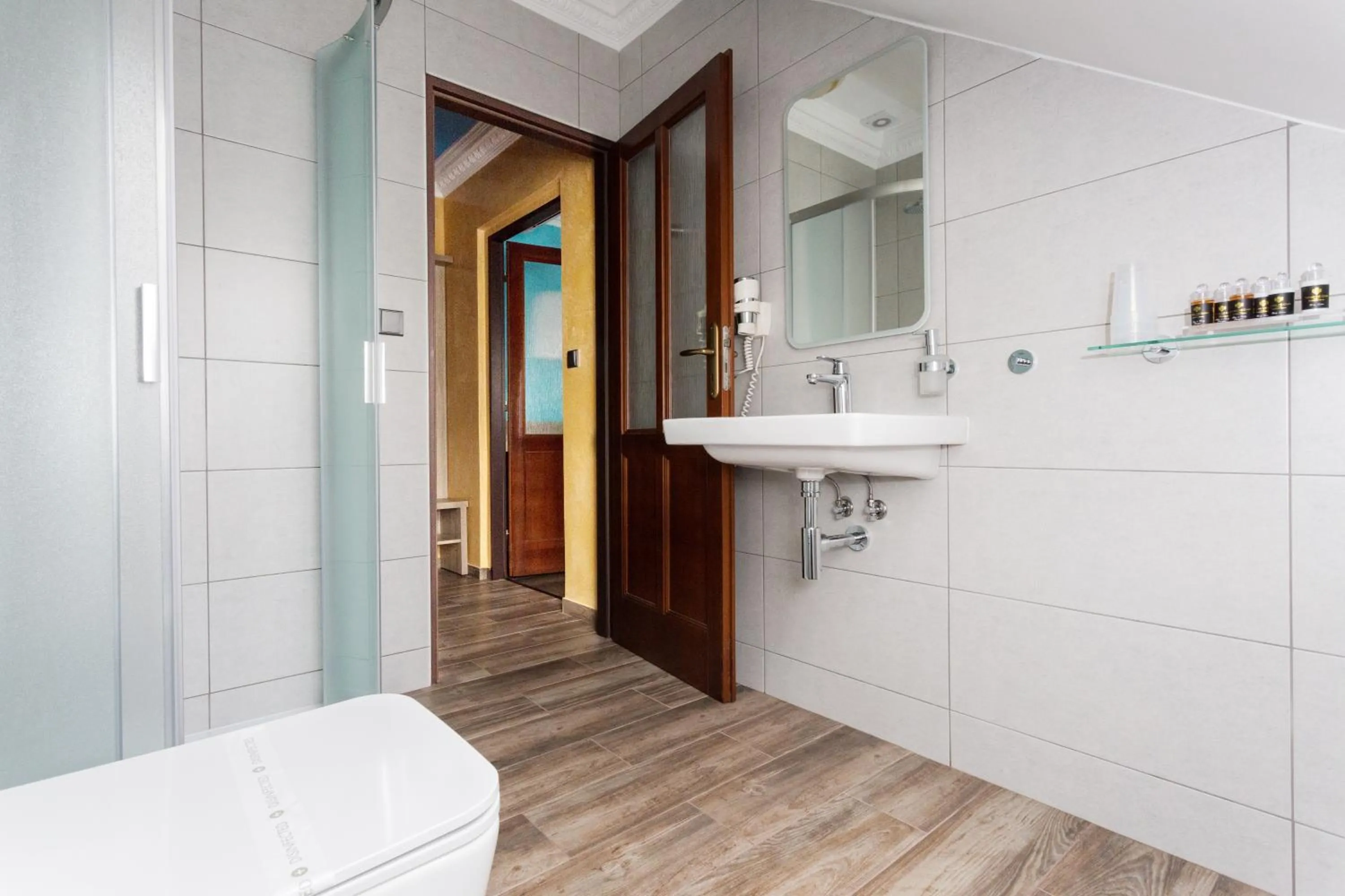 Bathroom in Bunkr Karlštejn