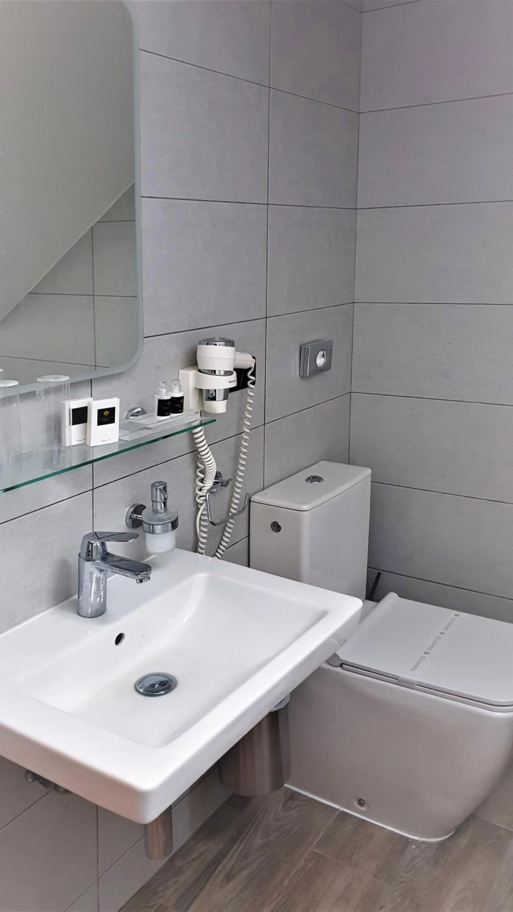 Bathroom in Bunkr Karlštejn