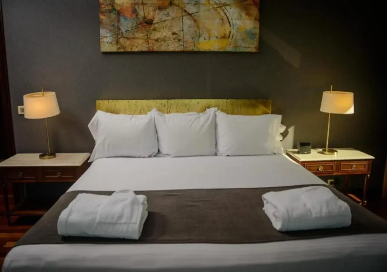 Premium King Room in Radisson Montevideo Victoria Plaza Hotel Premium King Room in Radisson Montevideo Victoria Plaza Hotel