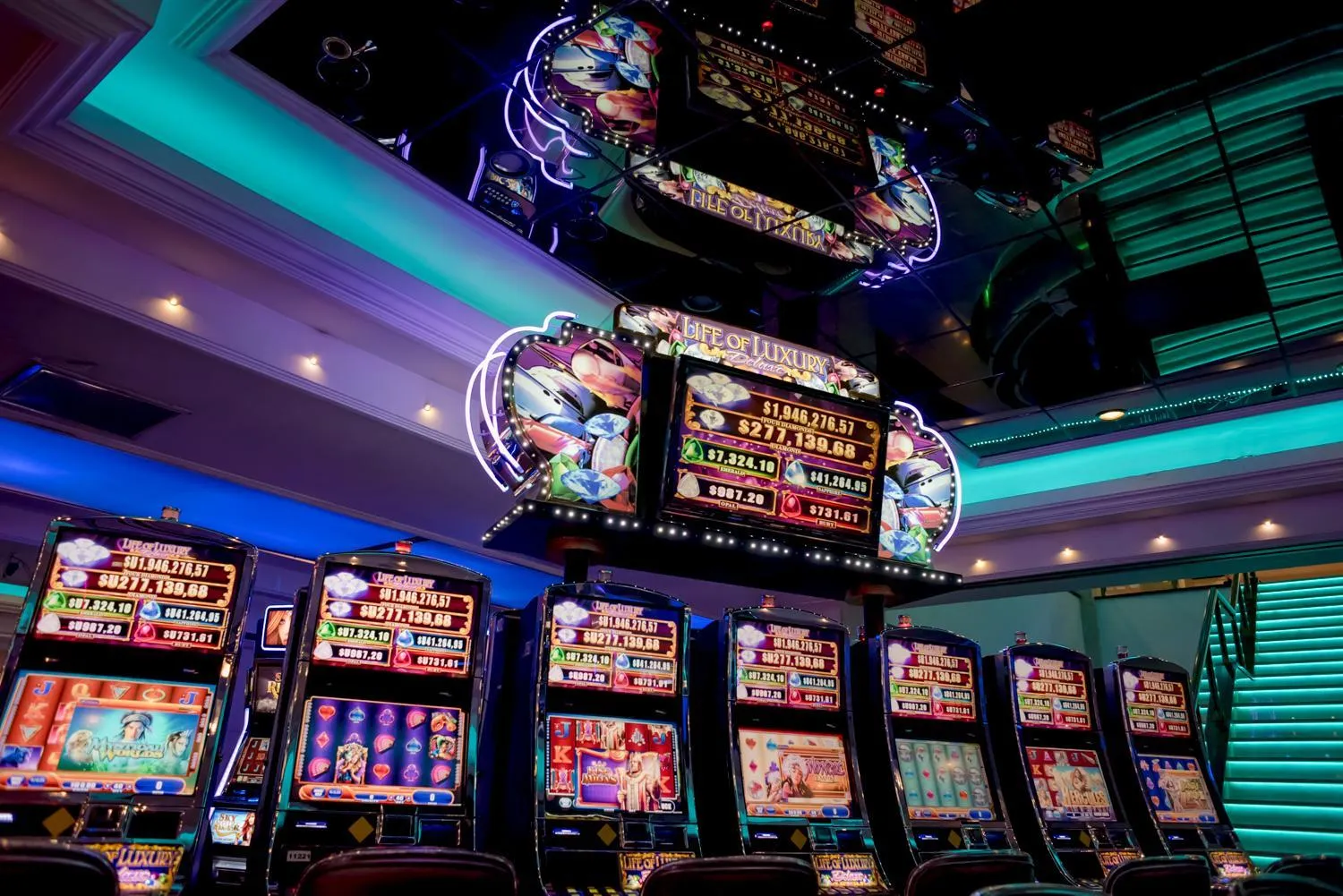 Casino in Radisson Montevideo Victoria Plaza Hotel