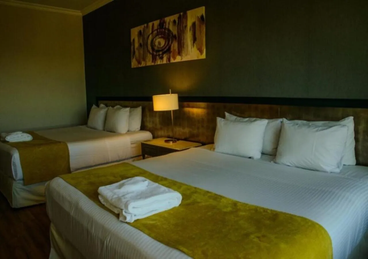 Bed in Radisson Montevideo Victoria Plaza Hotel