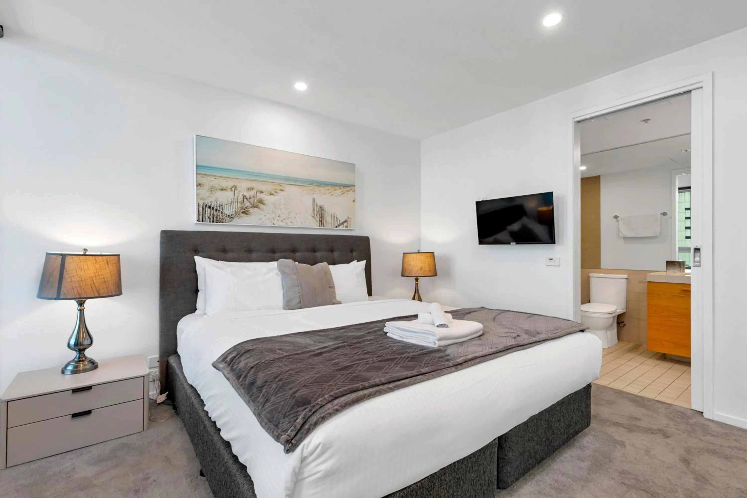 Bedroom, Bed in Docklands Private Collection - NEWQUAY