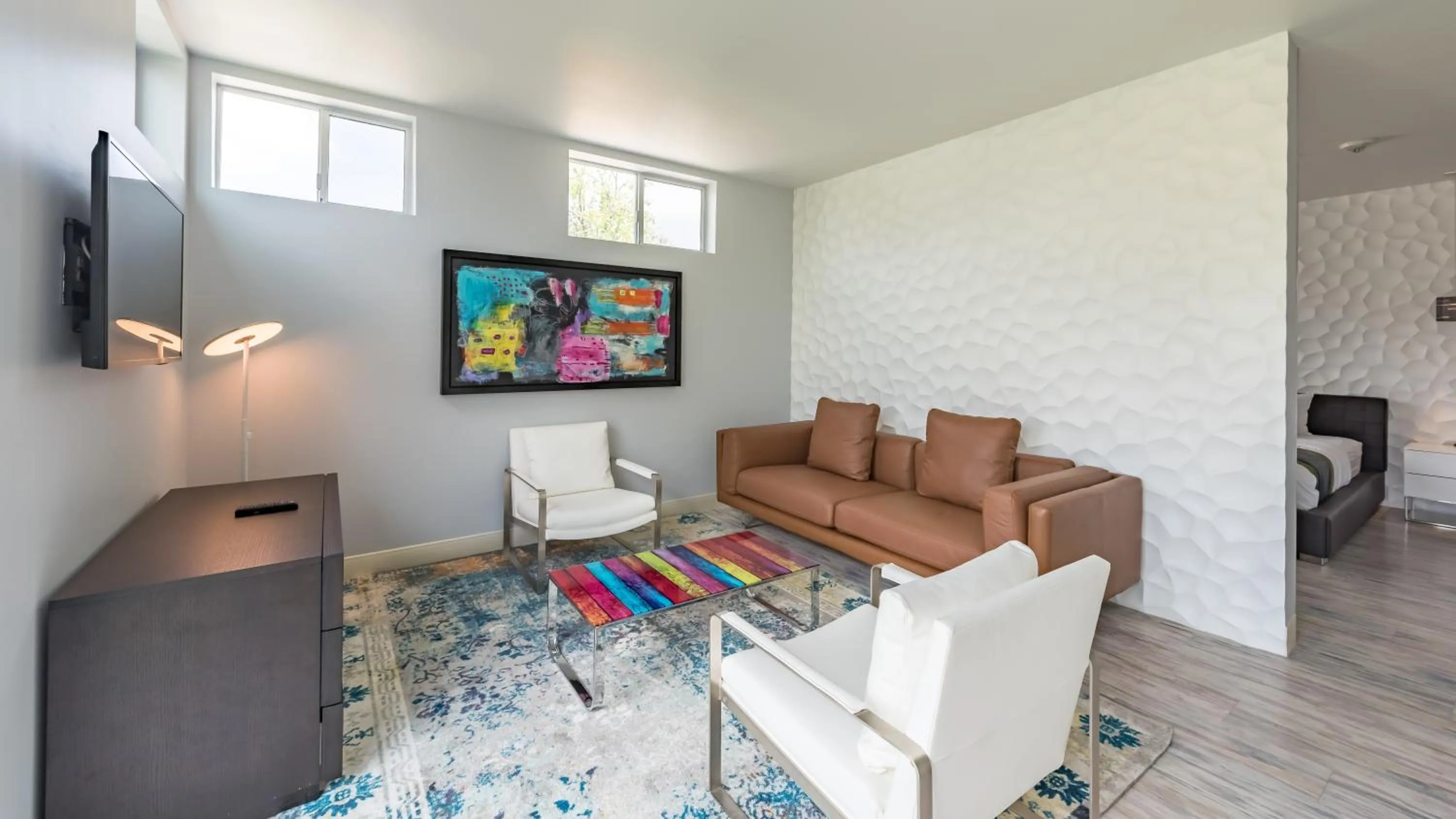 Living room in Lexen Hotel - North Hollywood Near Universal Studios