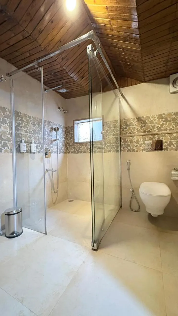 Shower in Cochrane Place By Teesta Hotels