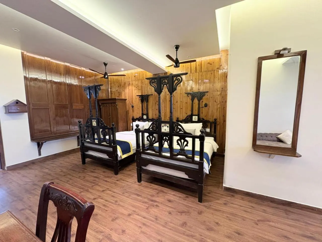 Bed in Cochrane Place By Teesta Hotels