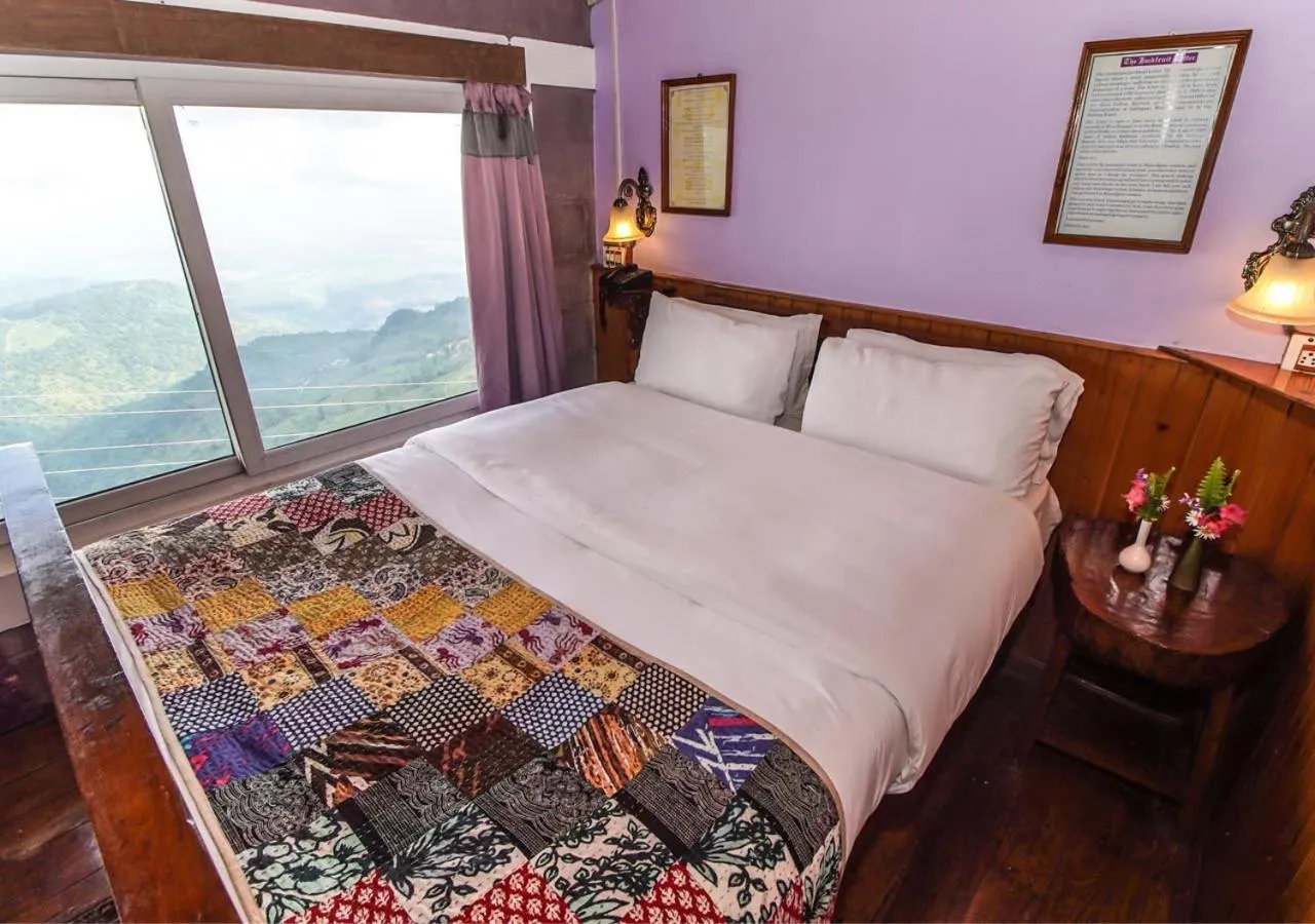 Cochrane Place Hotel