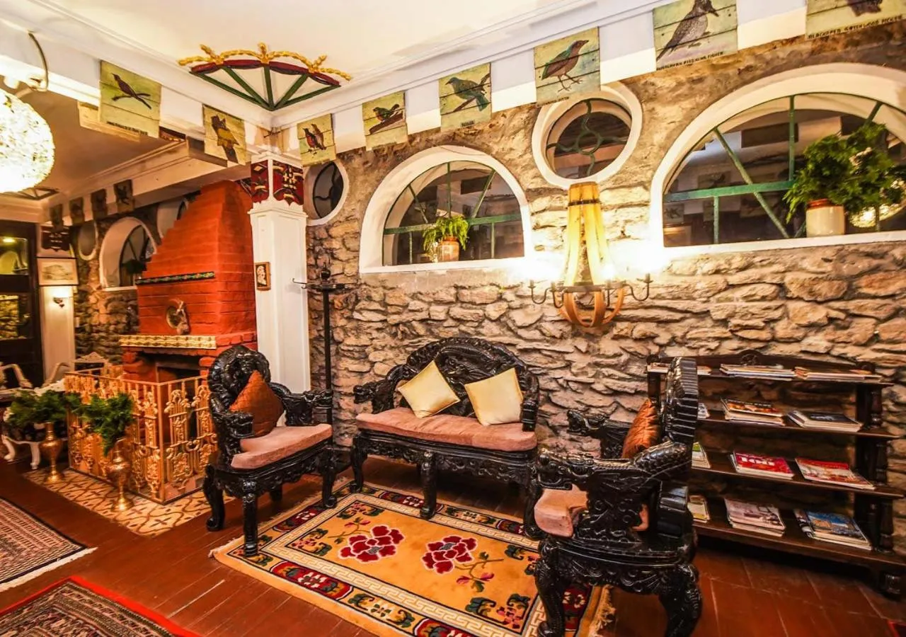 Cochrane Place Hotel