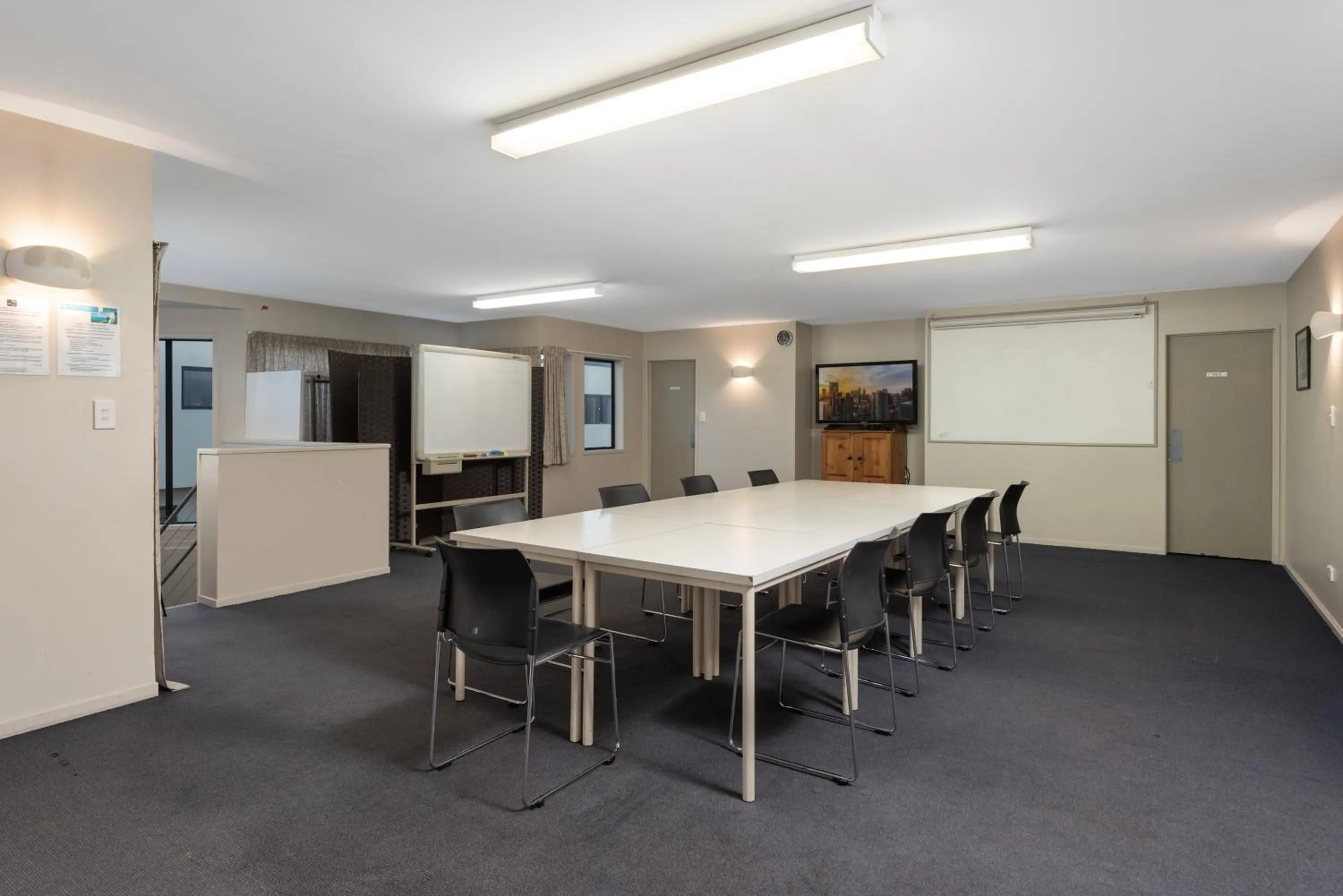 Meeting/conference room in ASURE Macy's Motor Inn