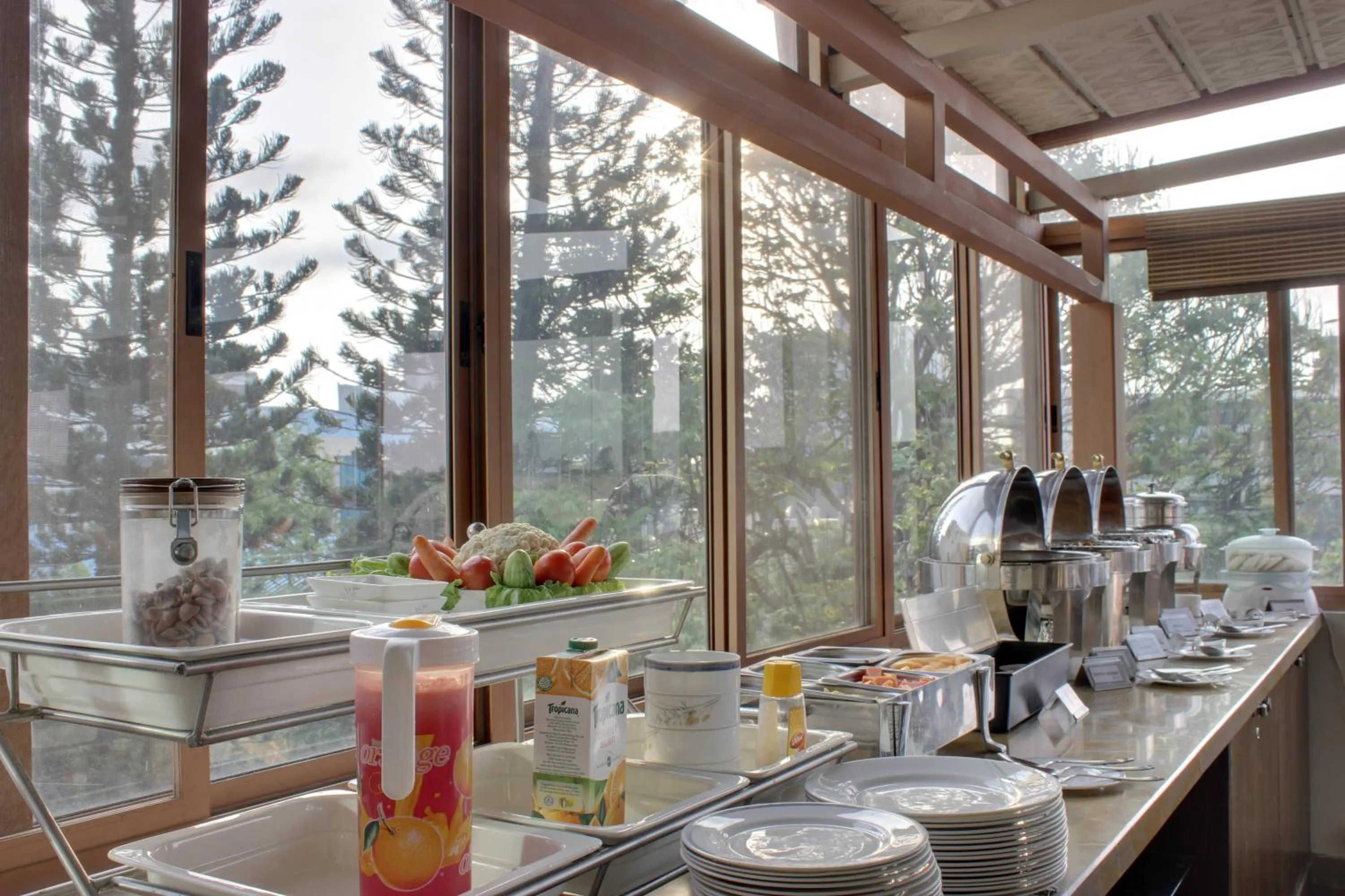 Breakfast in juSTa MG Road