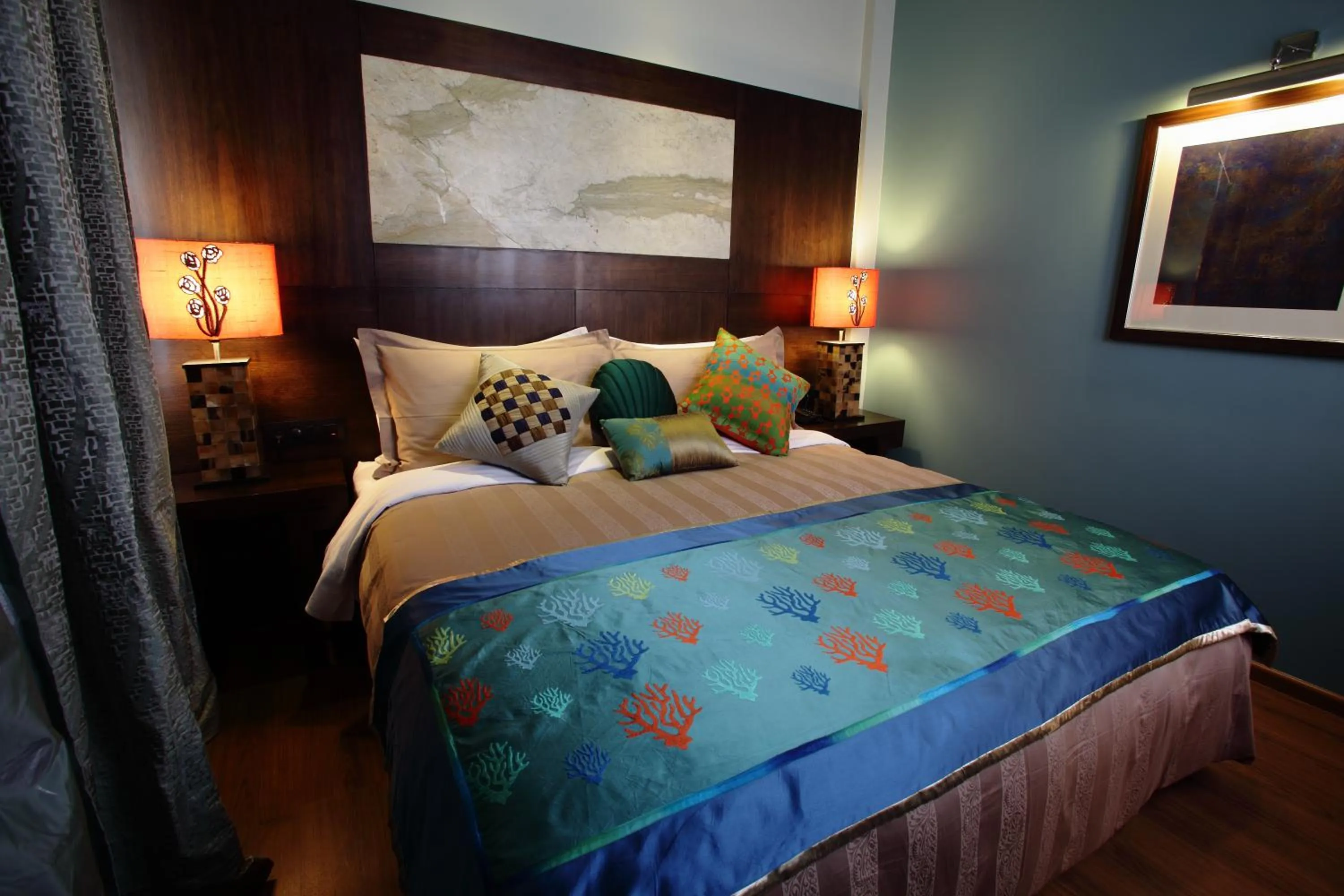 Photo of the whole room, Bed in juSTa MG Road