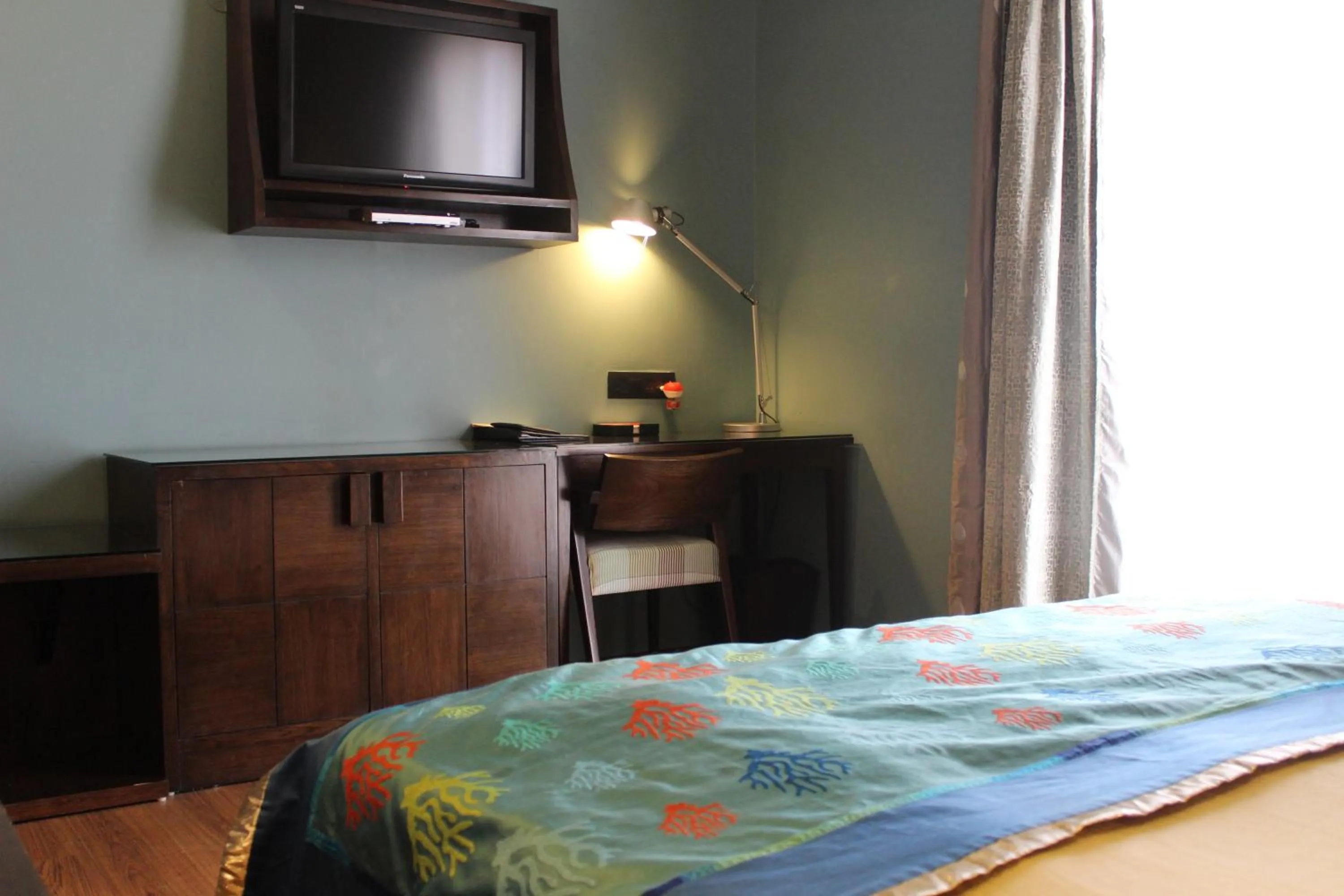 TV and multimedia, Bed in juSTa MG Road