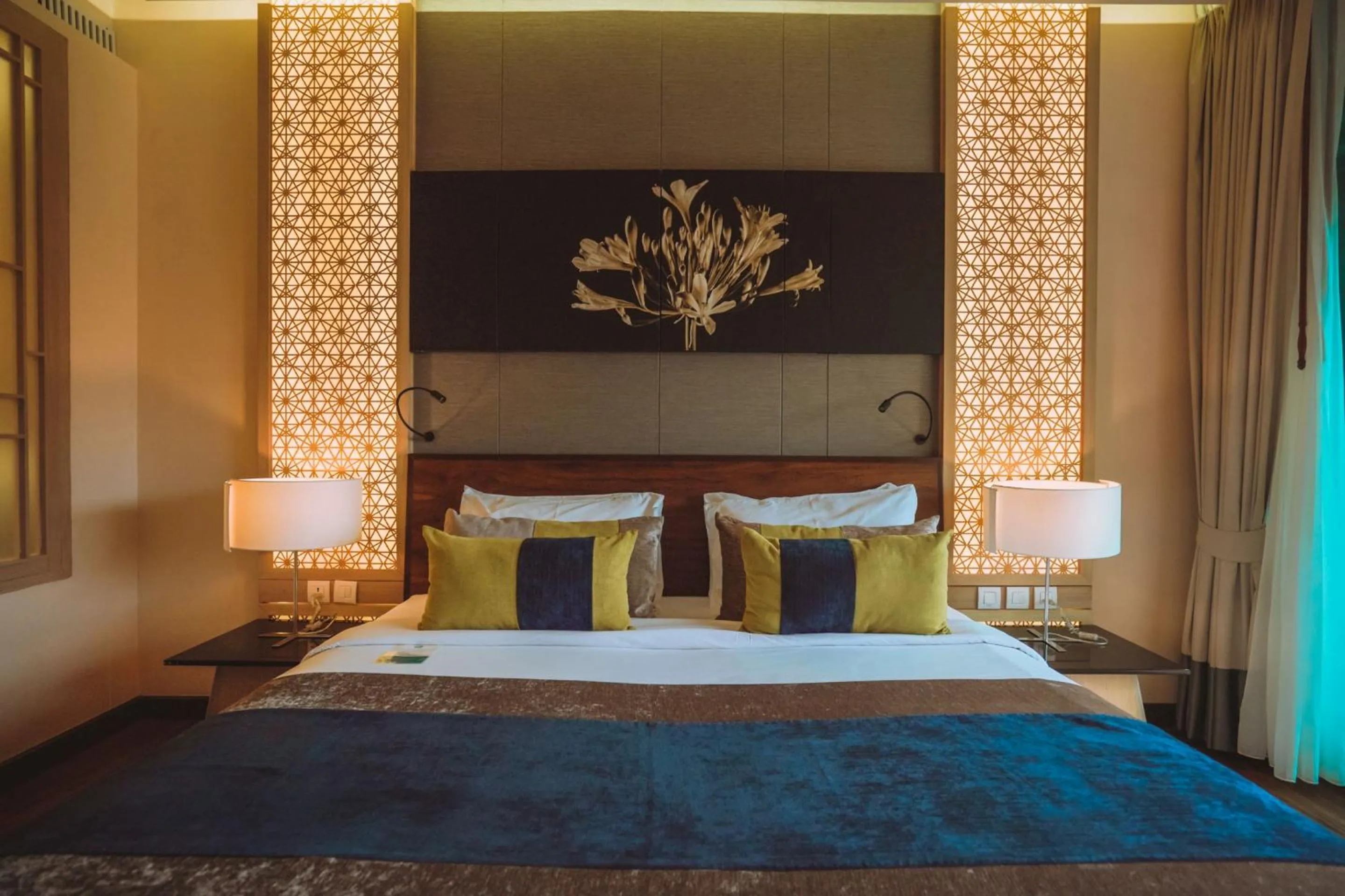 Bedroom, Bed in Chaweng Regent Beach Resort