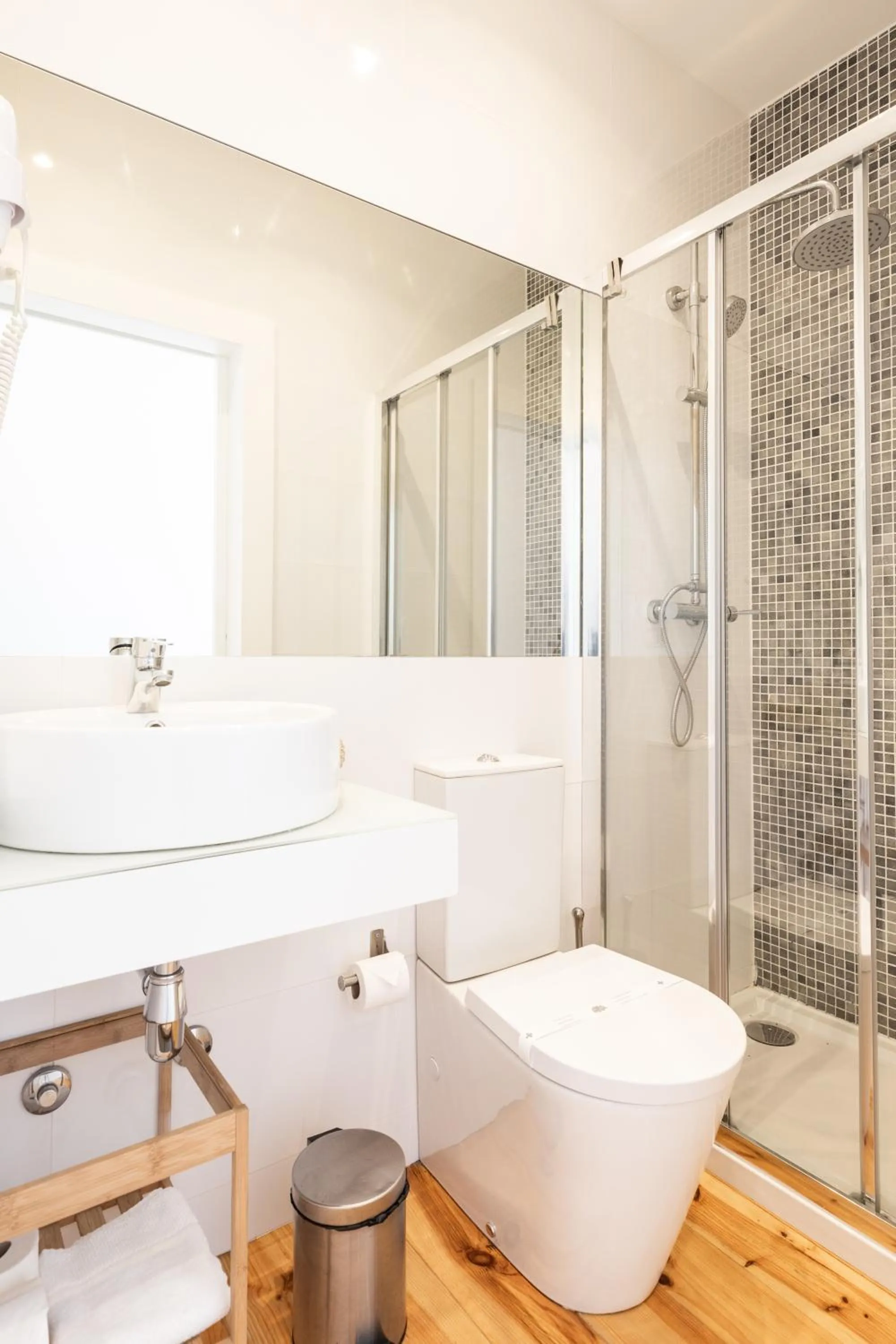 Bathroom in MyStay Porto Centro