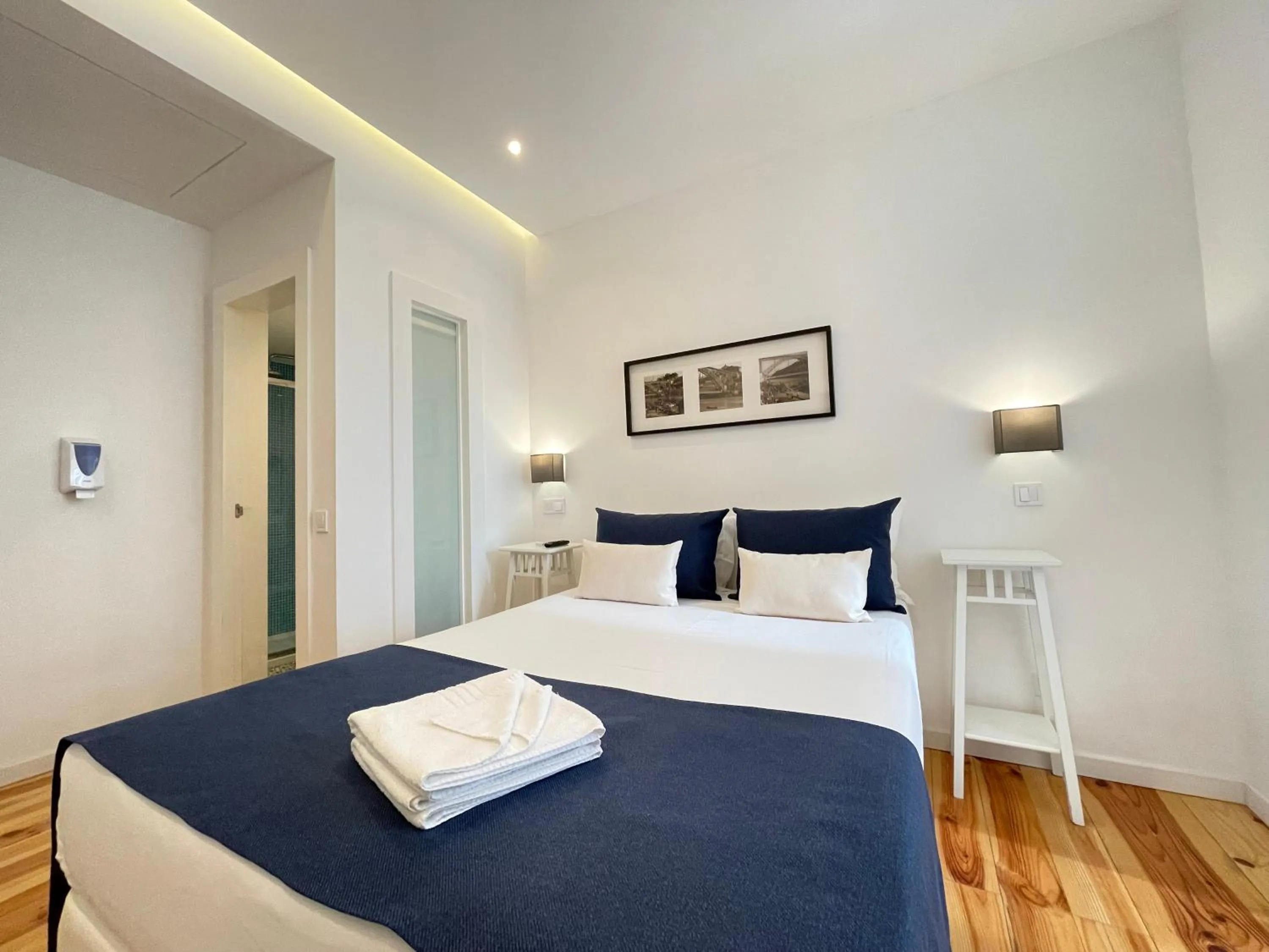 Bed in MyStay Porto Centro