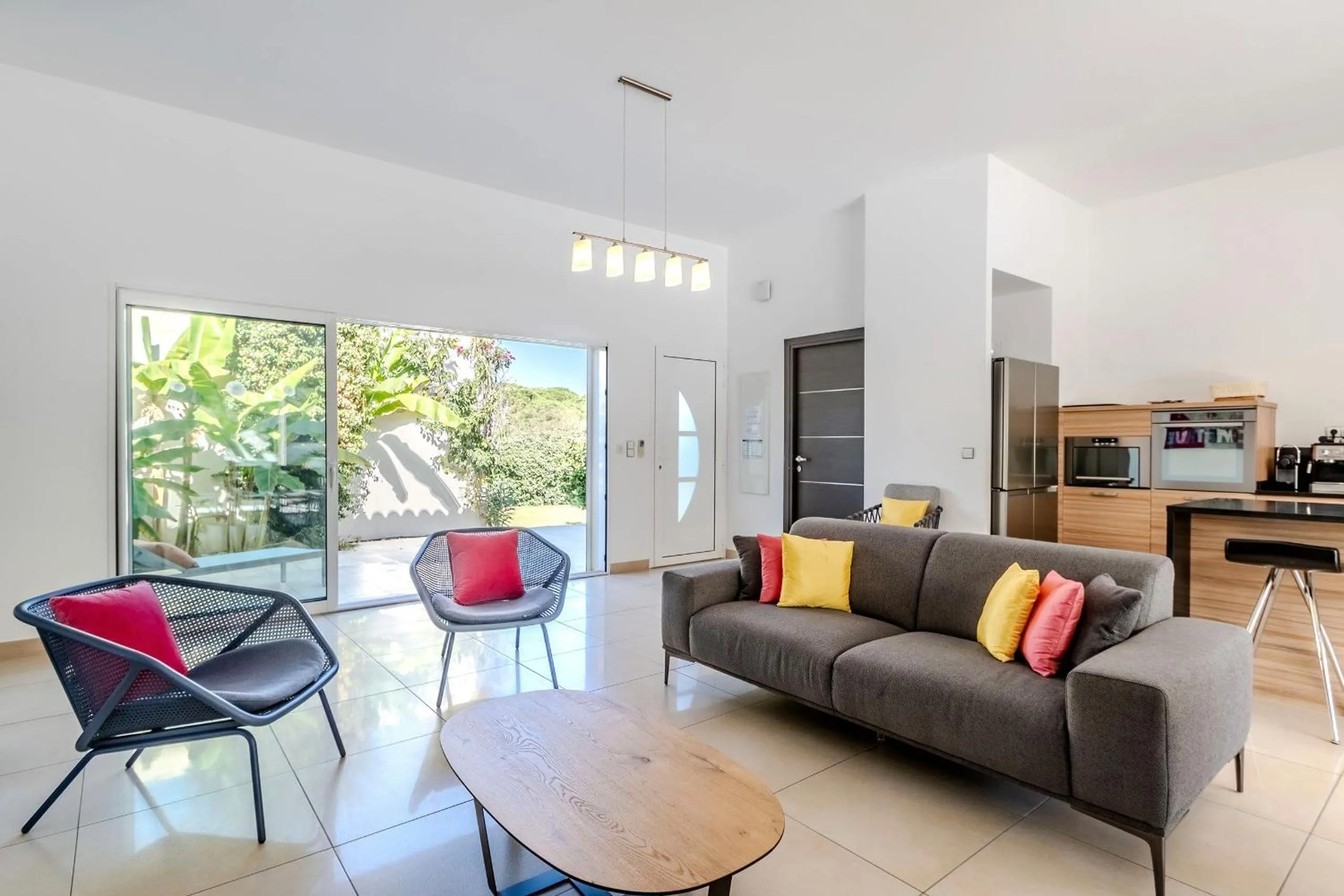 Kitchen or kitchenette in Domaine Villas Mandarine Private Pools & Spa