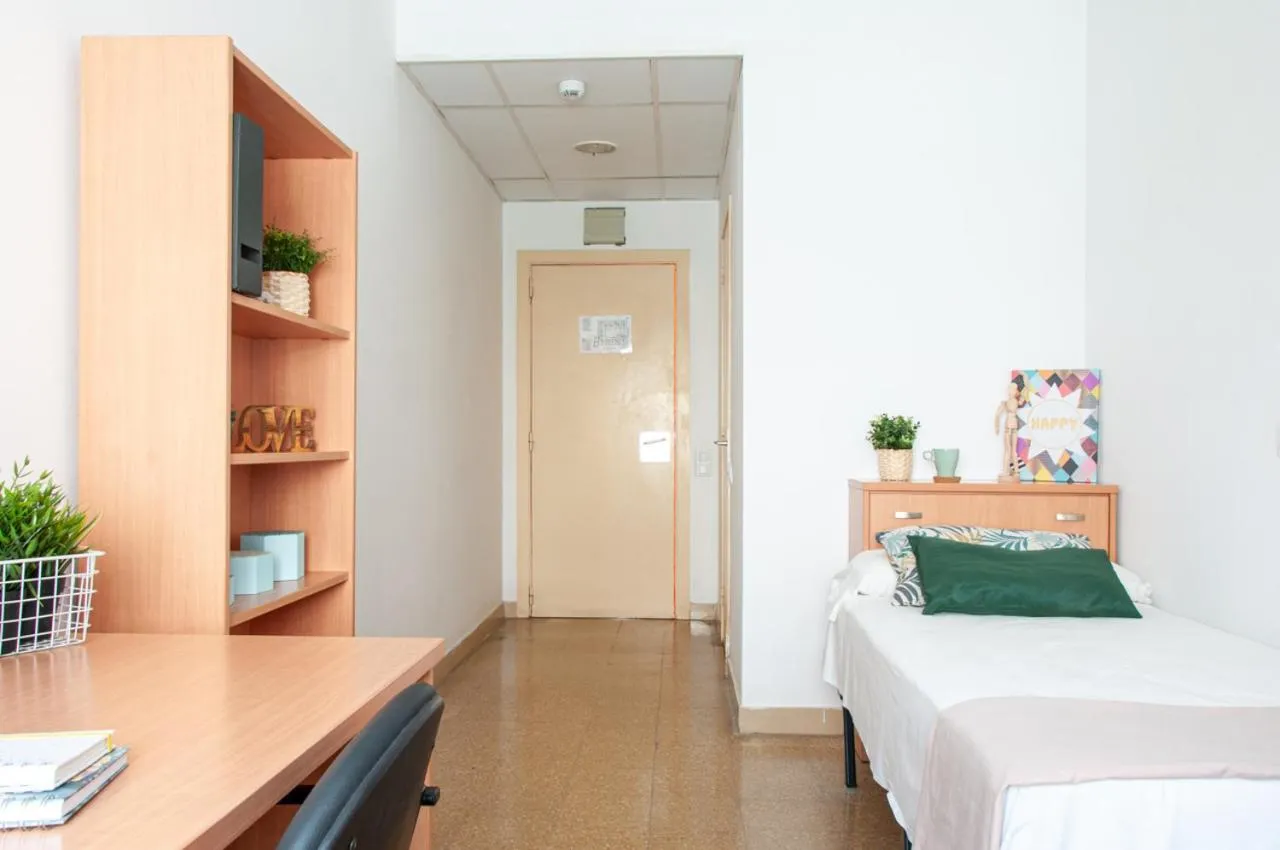 Photo of the whole room, Bed in Residencia Universitaria Resa Sant Jordi