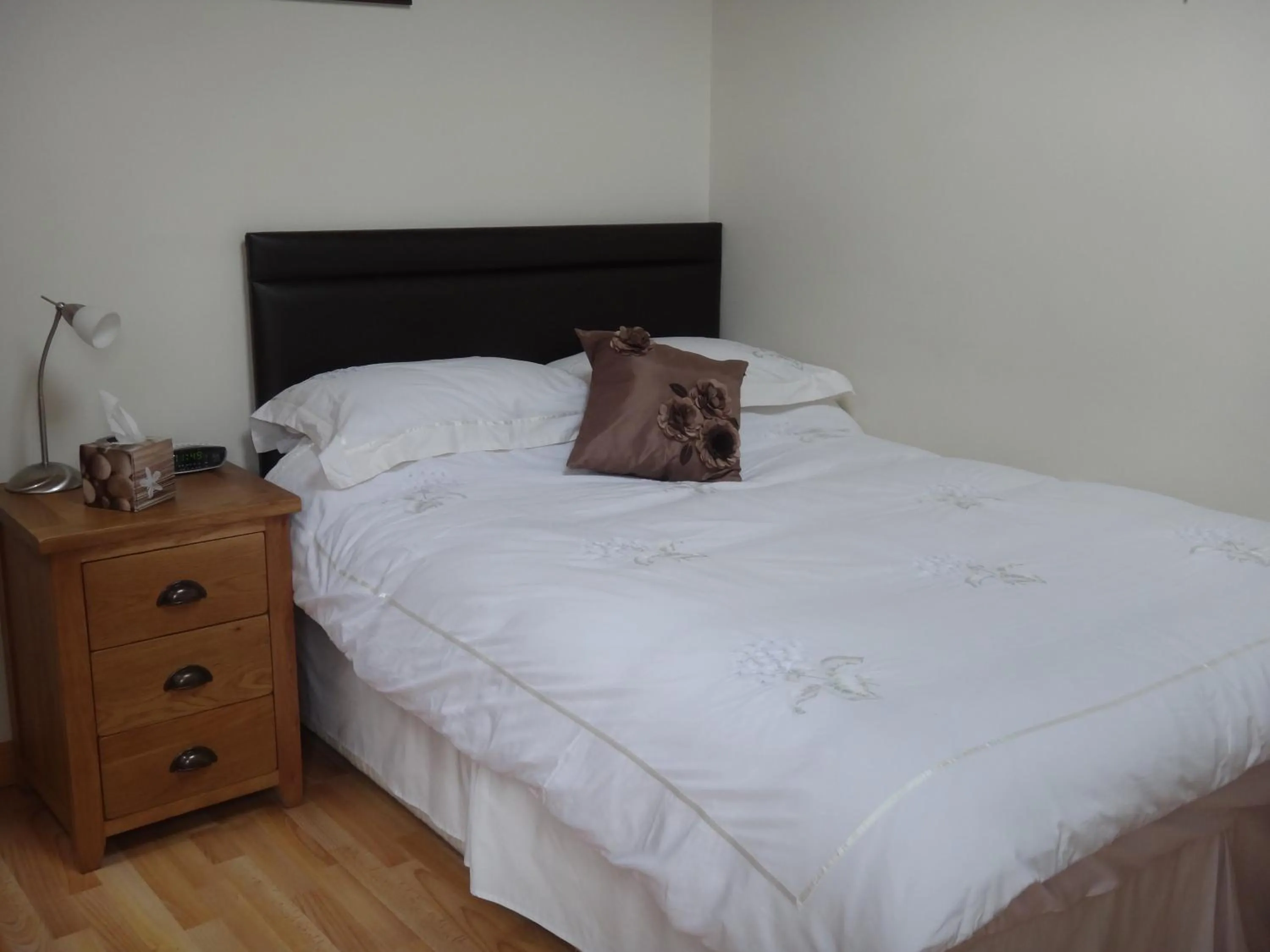 Bed in Leverton House