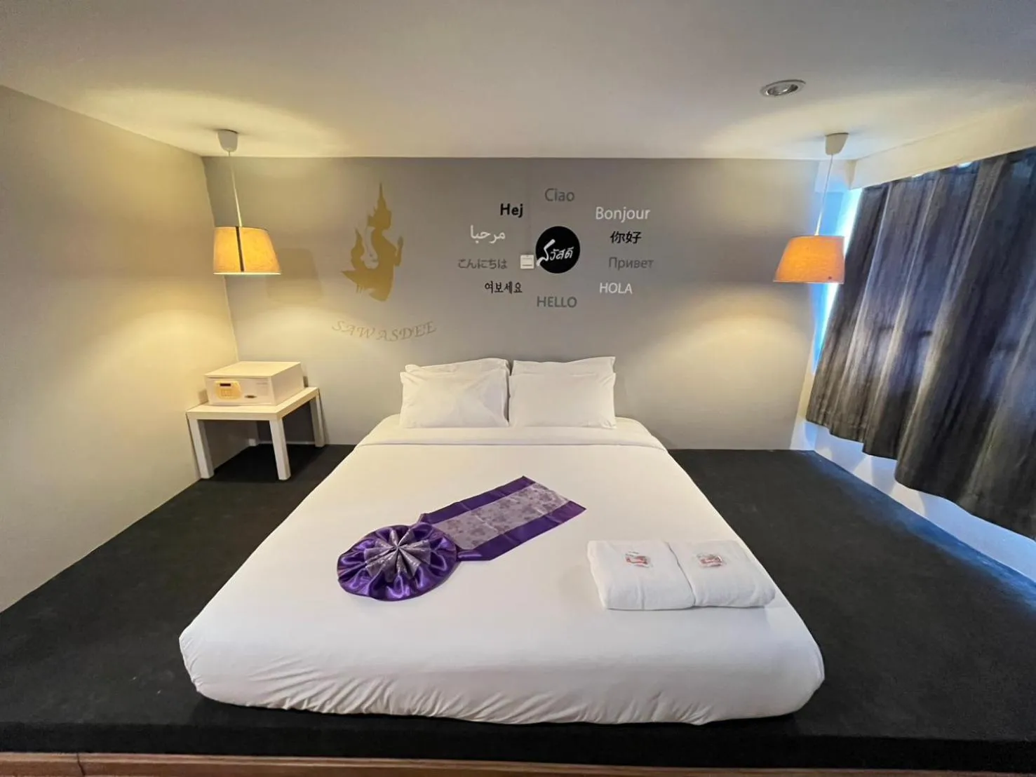 Bed in Sawasdee Siam Pattaya Hotel