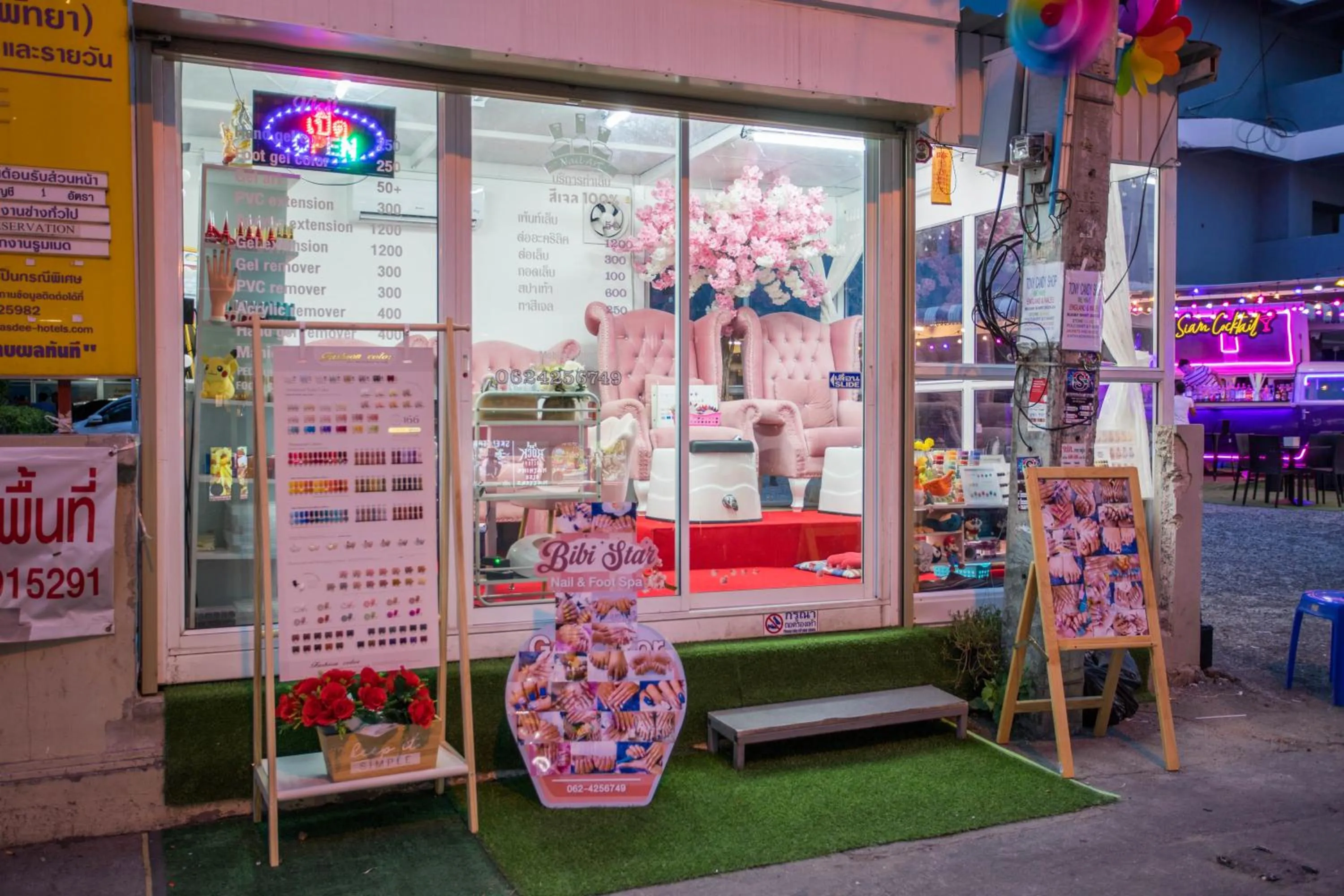 Property building in Sawasdee Siam Pattaya Hotel