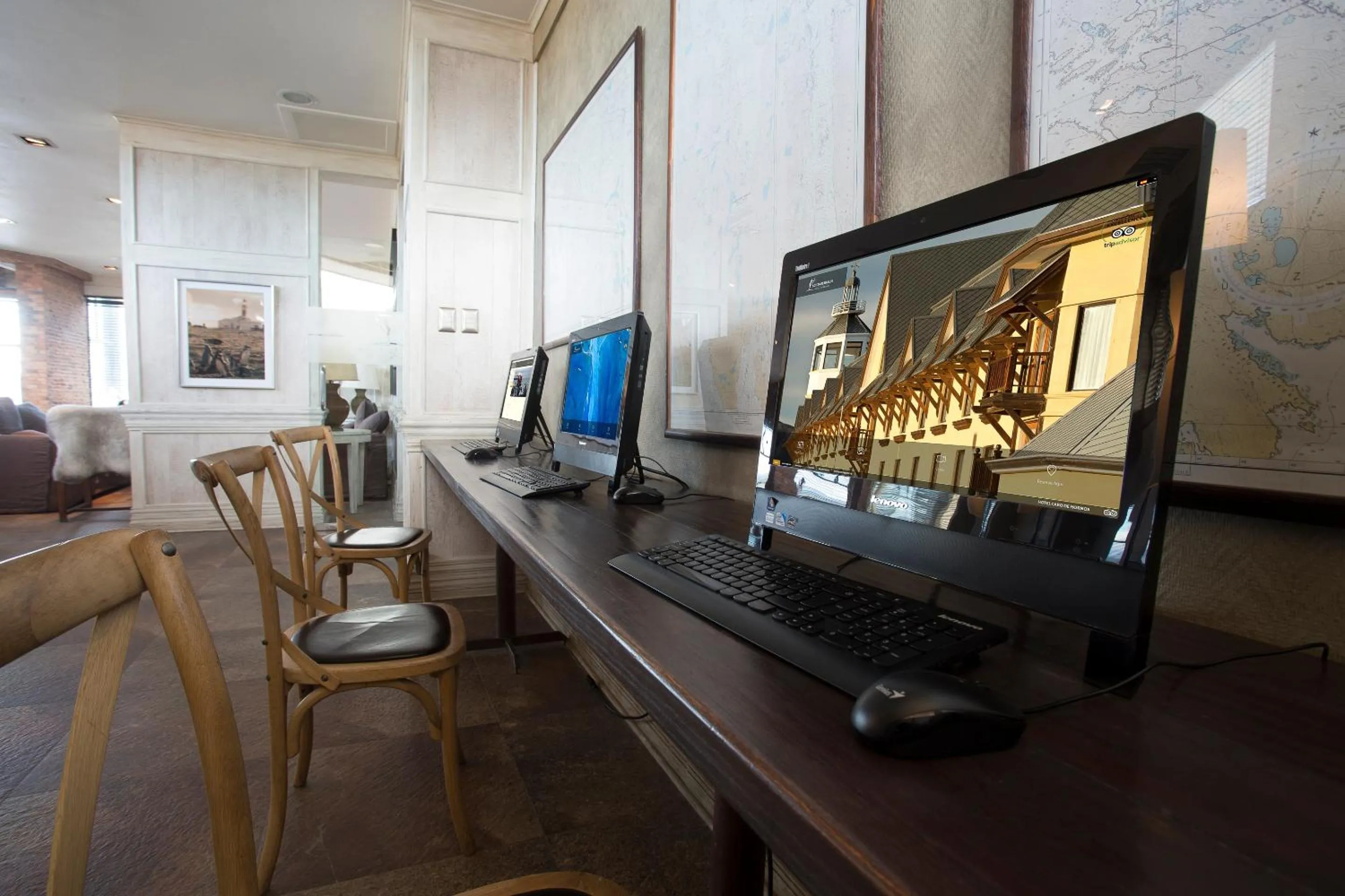 Business facilities in Hotel Costaustralis