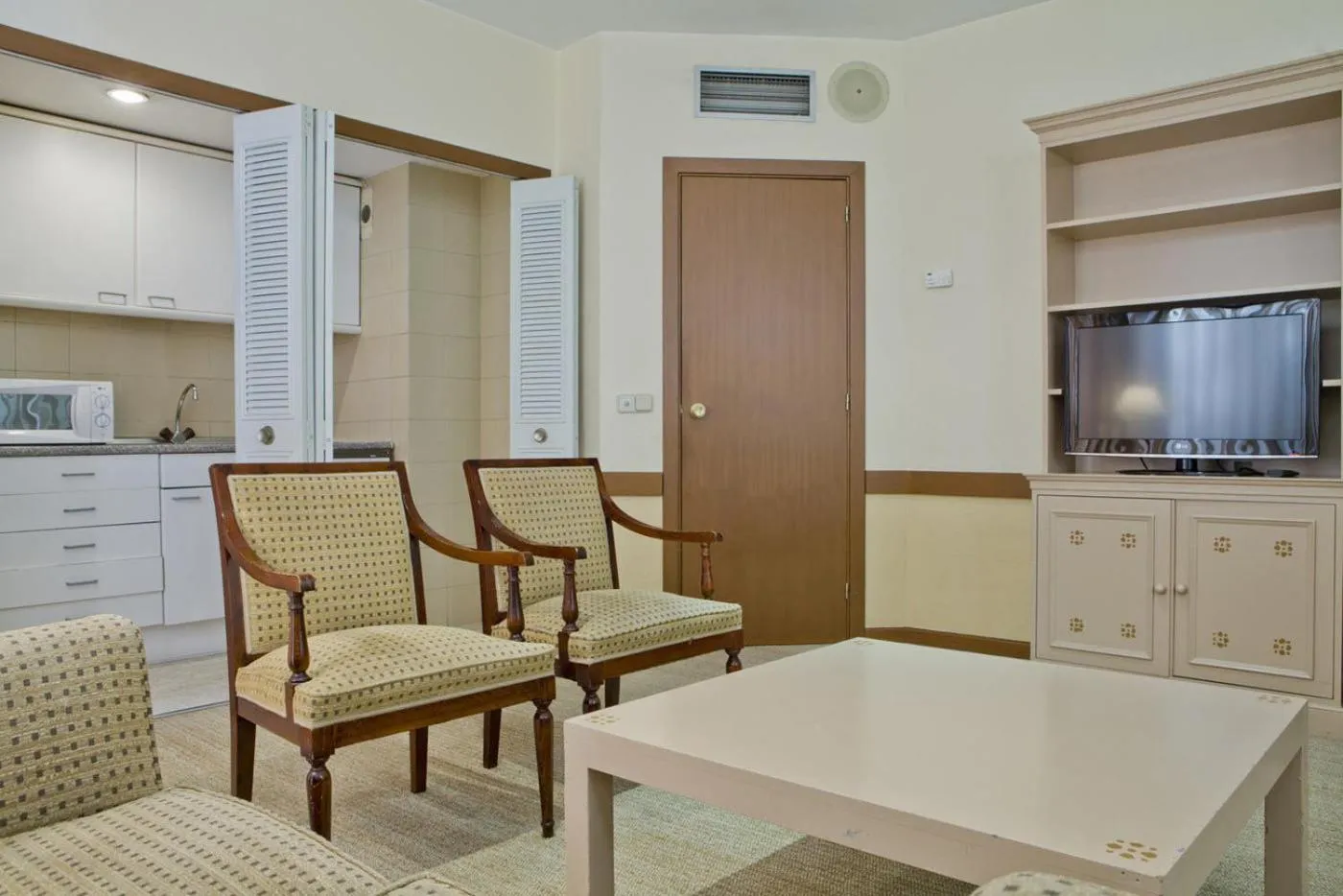 TV and multimedia in Espahotel Plaza Basílica