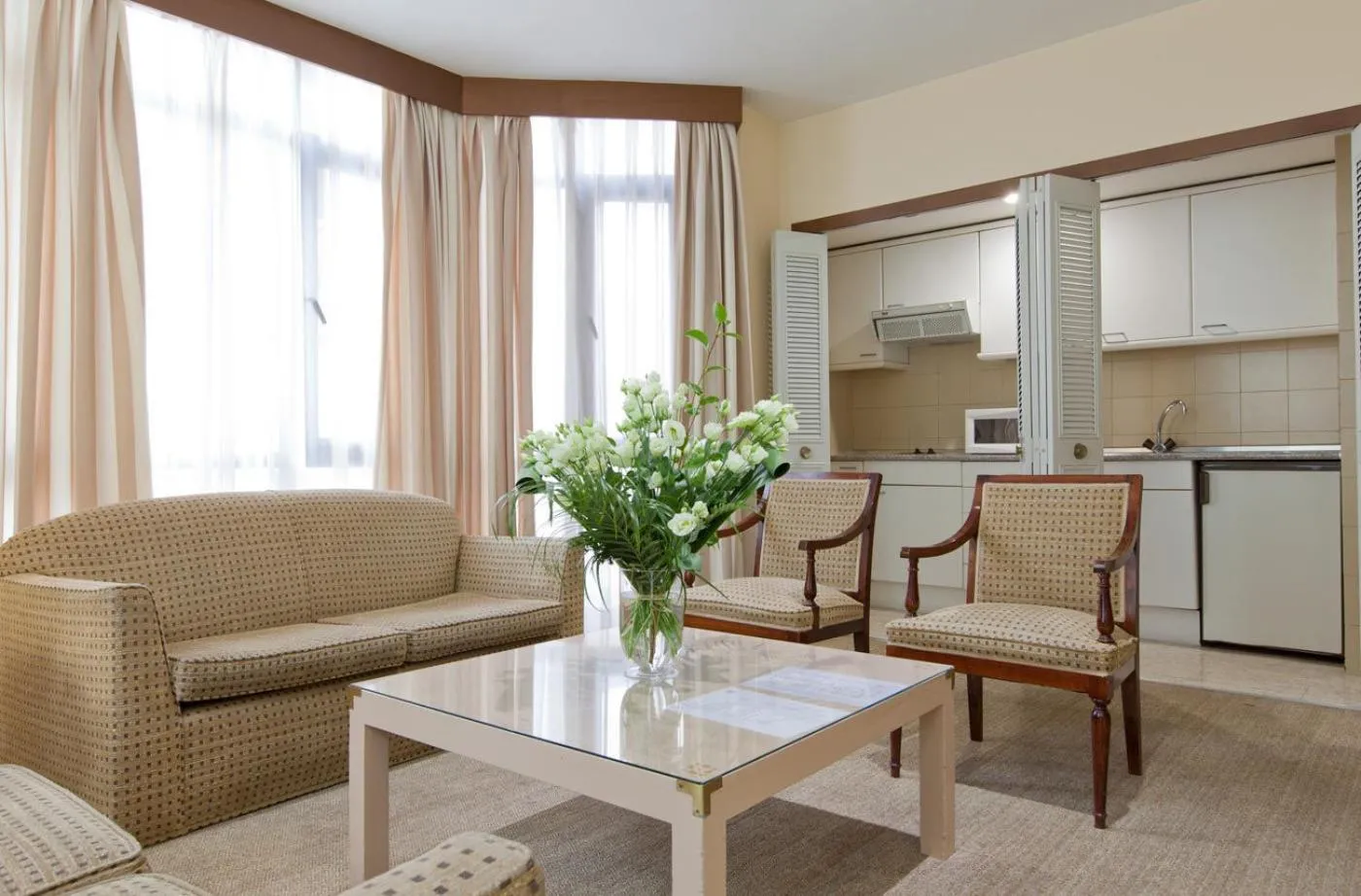 Seating area in Espahotel Plaza Basílica