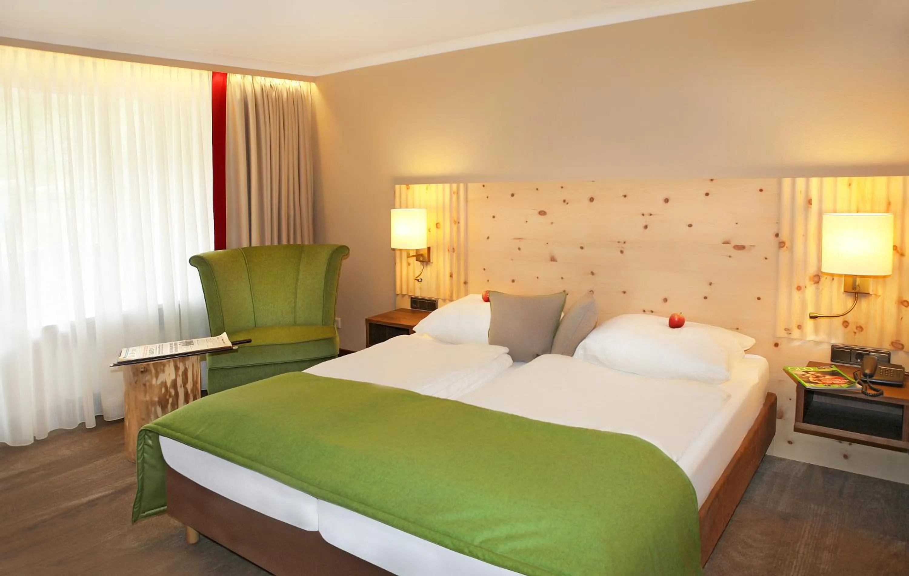 Bed in Berghotel Hochfügen