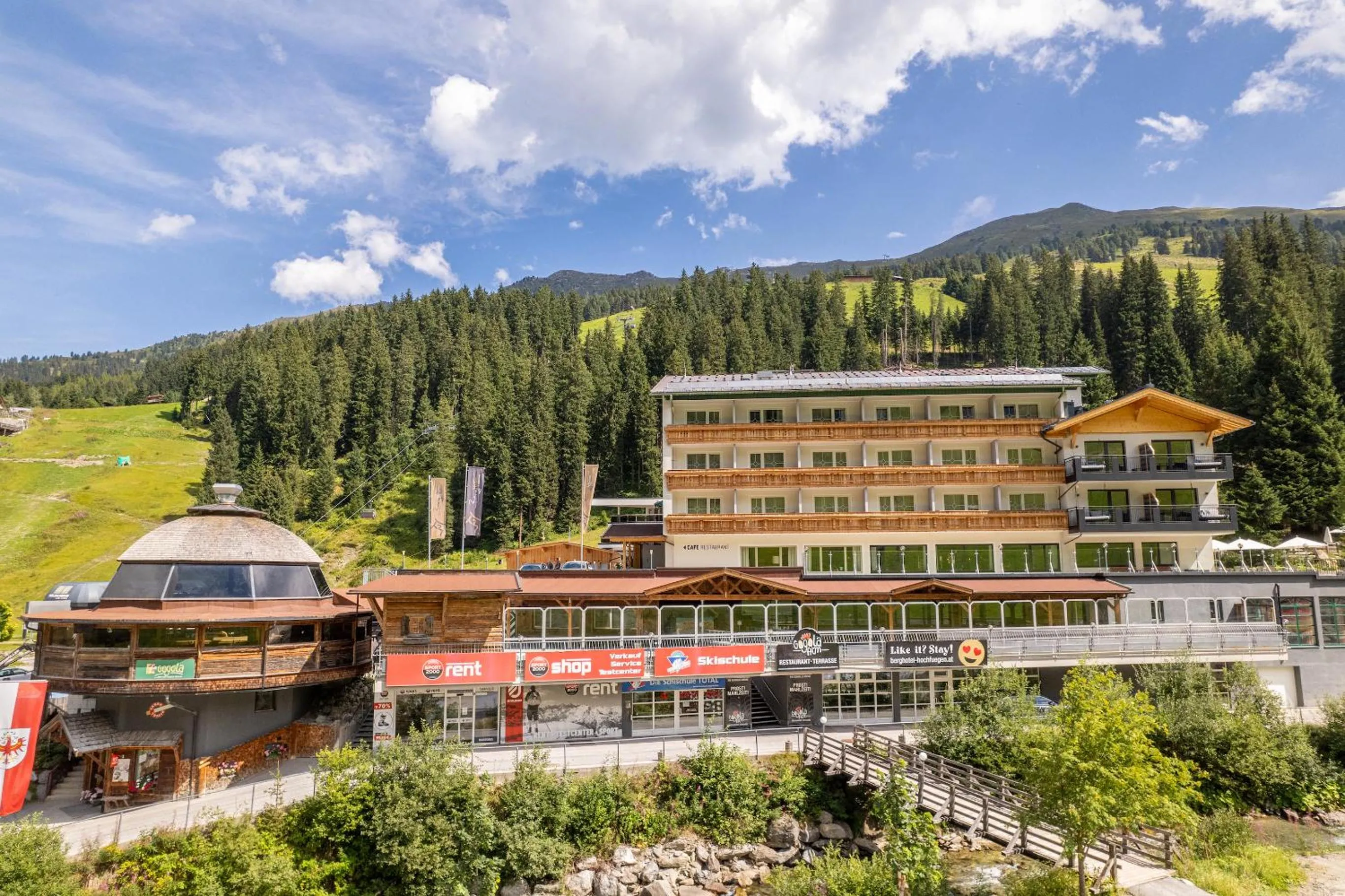 Property building in Berghotel Hochfügen