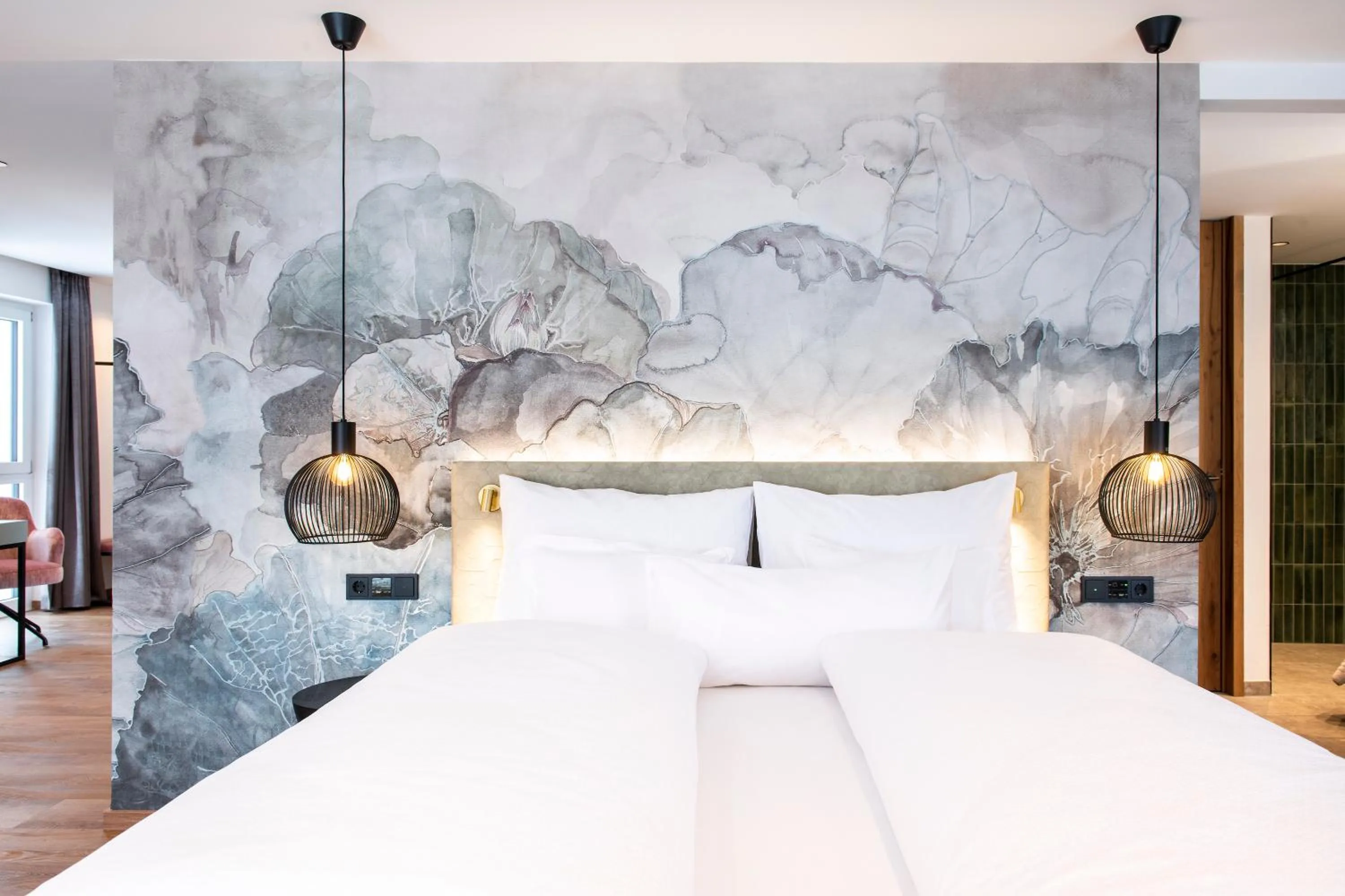 Bed in Berghotel Hochfügen