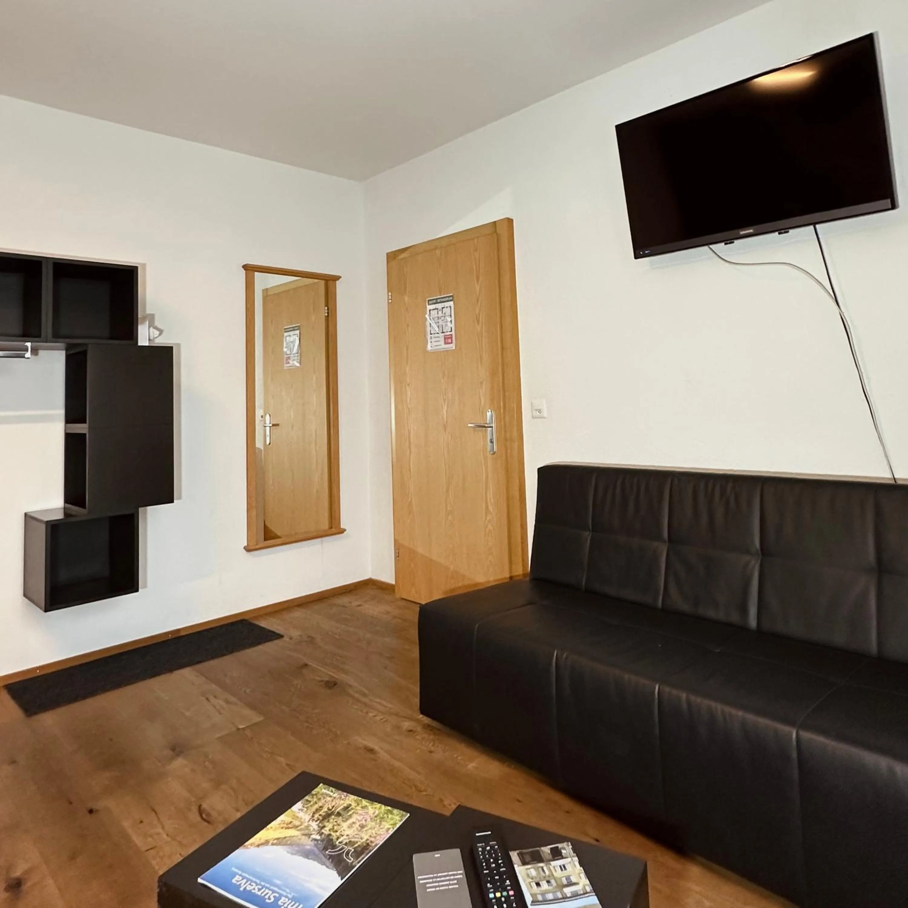 Photo of the whole room in Hotel Rätia