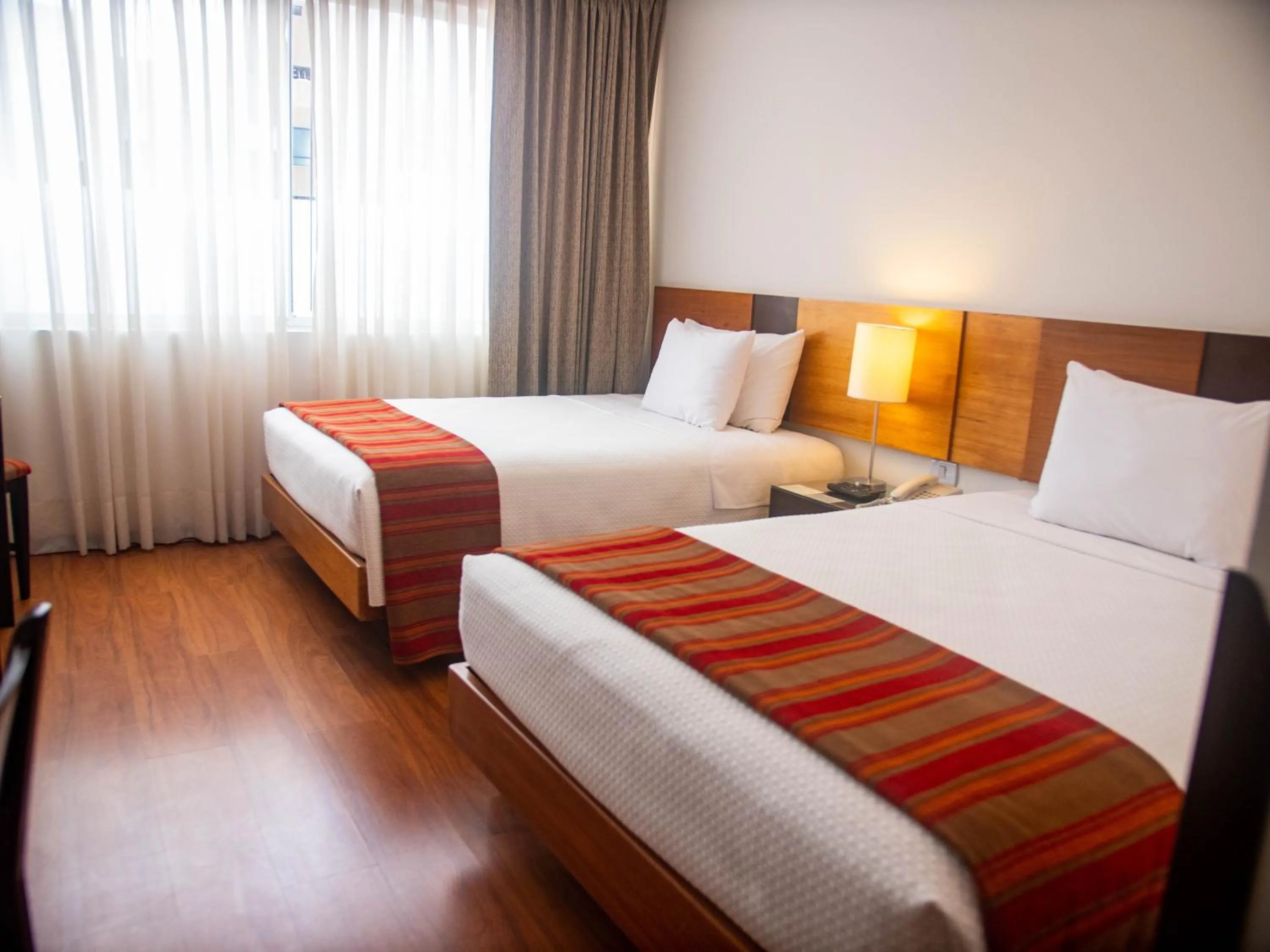 Photo of the whole room, Bed in San Agustin Exclusive