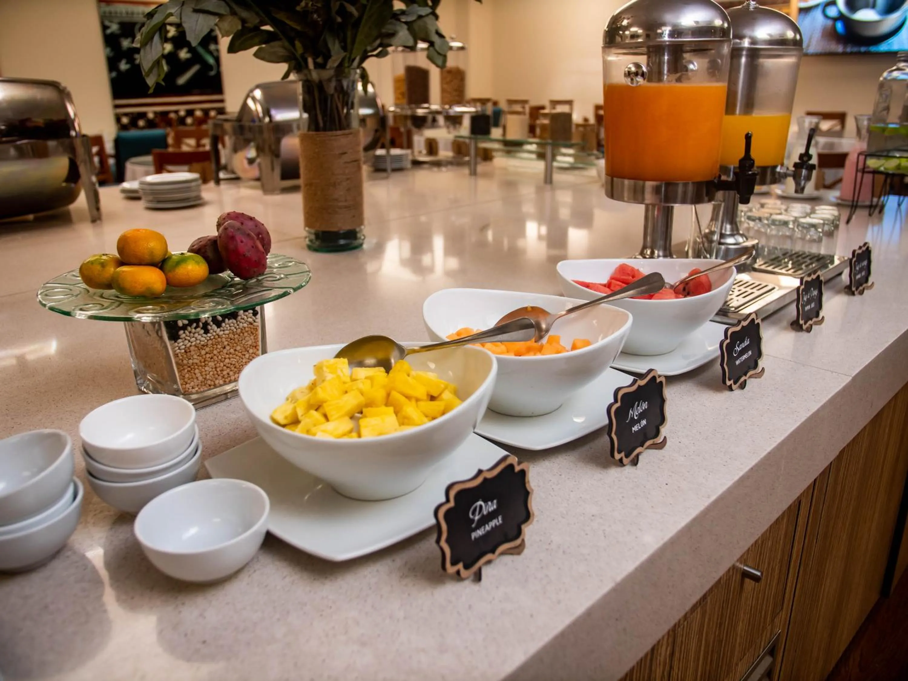 Buffet breakfast in San Agustin Exclusive