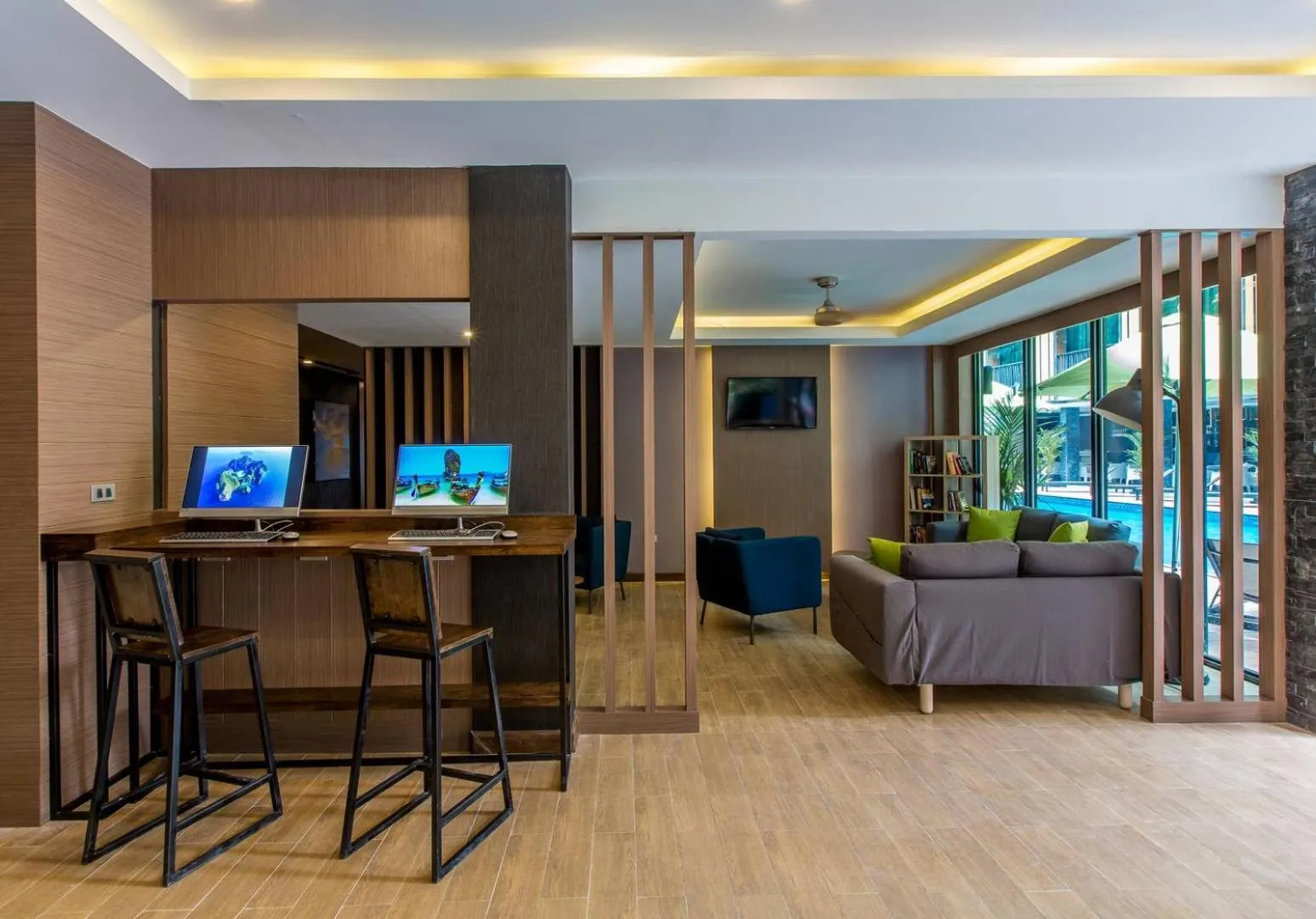 Communal lounge/ TV room in GLOW Ao Nang Krabi