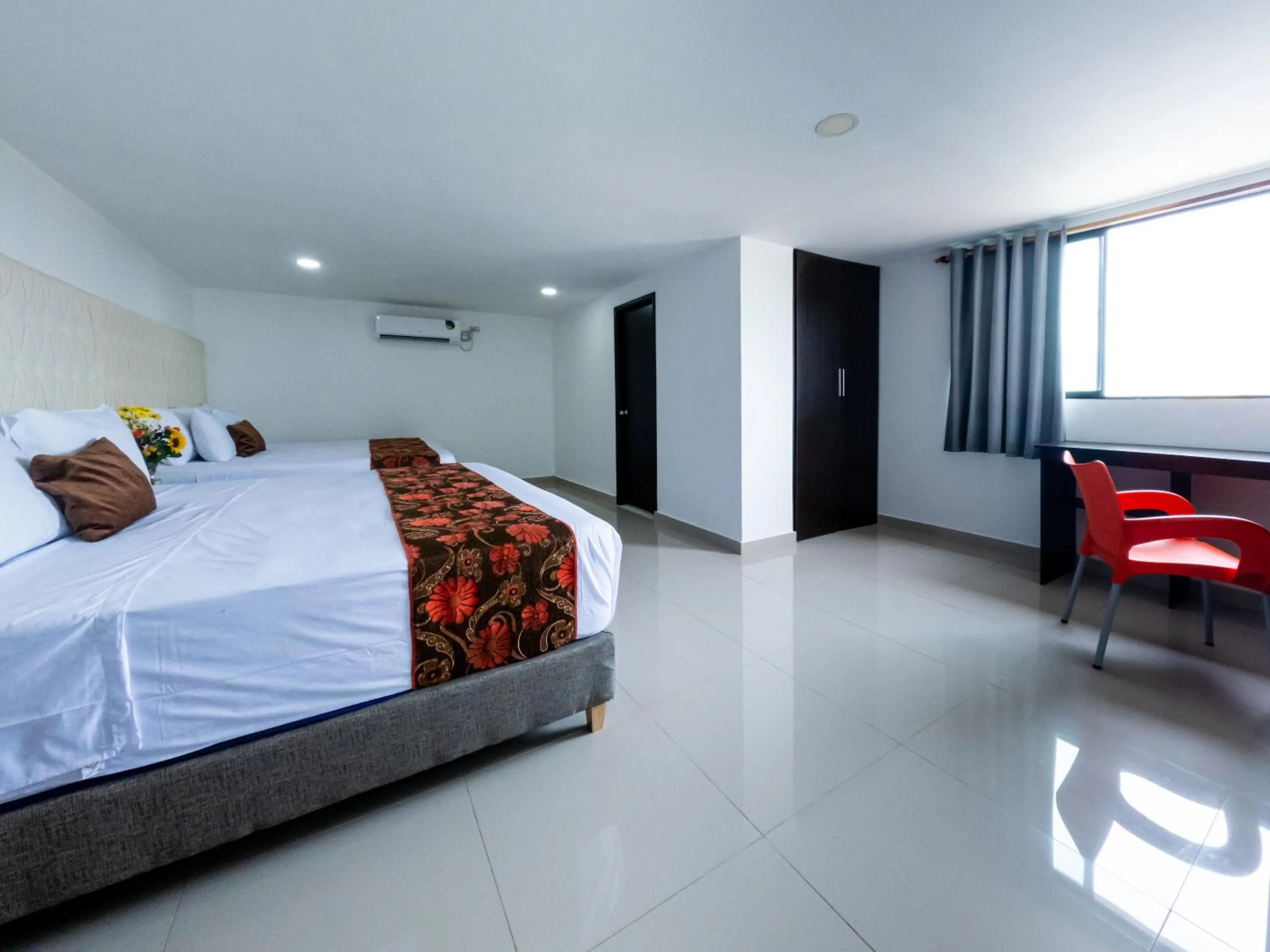 Bedroom, Bed in Hotel Caribe Plaza Barranquilla