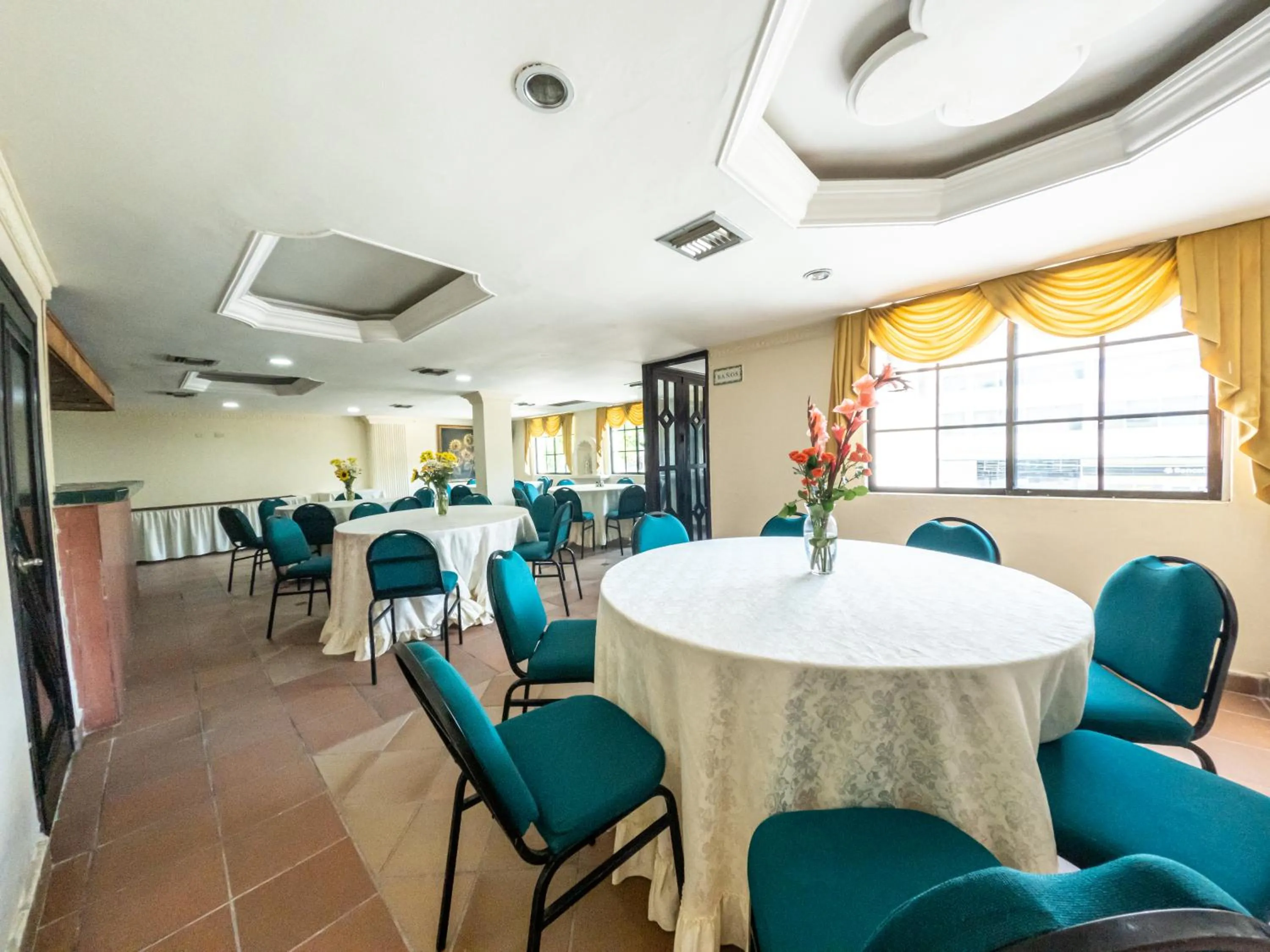Living room in Hotel Caribe Plaza Barranquilla